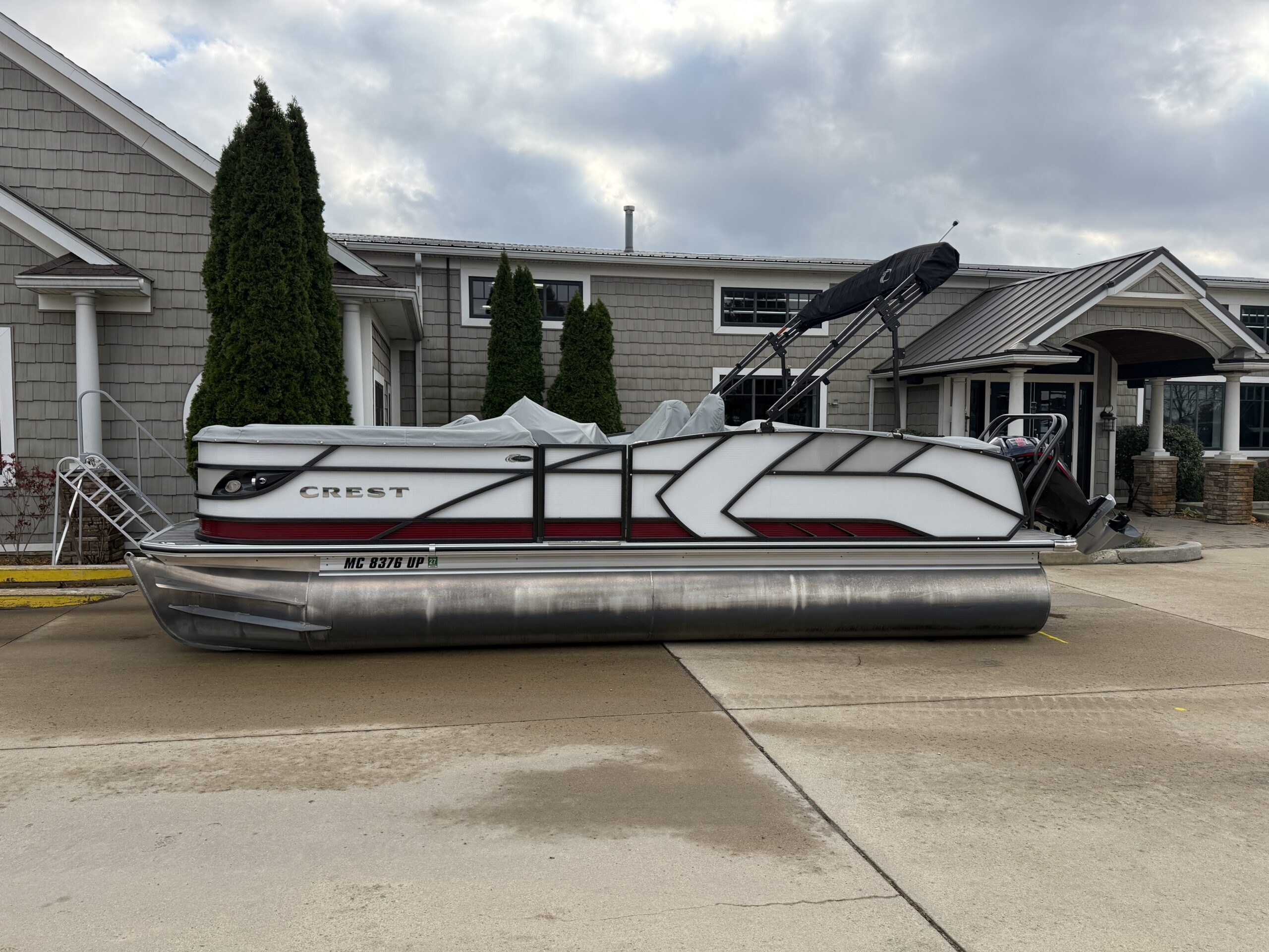 2021 Crest Caribbean LX 230  Mercury 115hp  Sea Legs