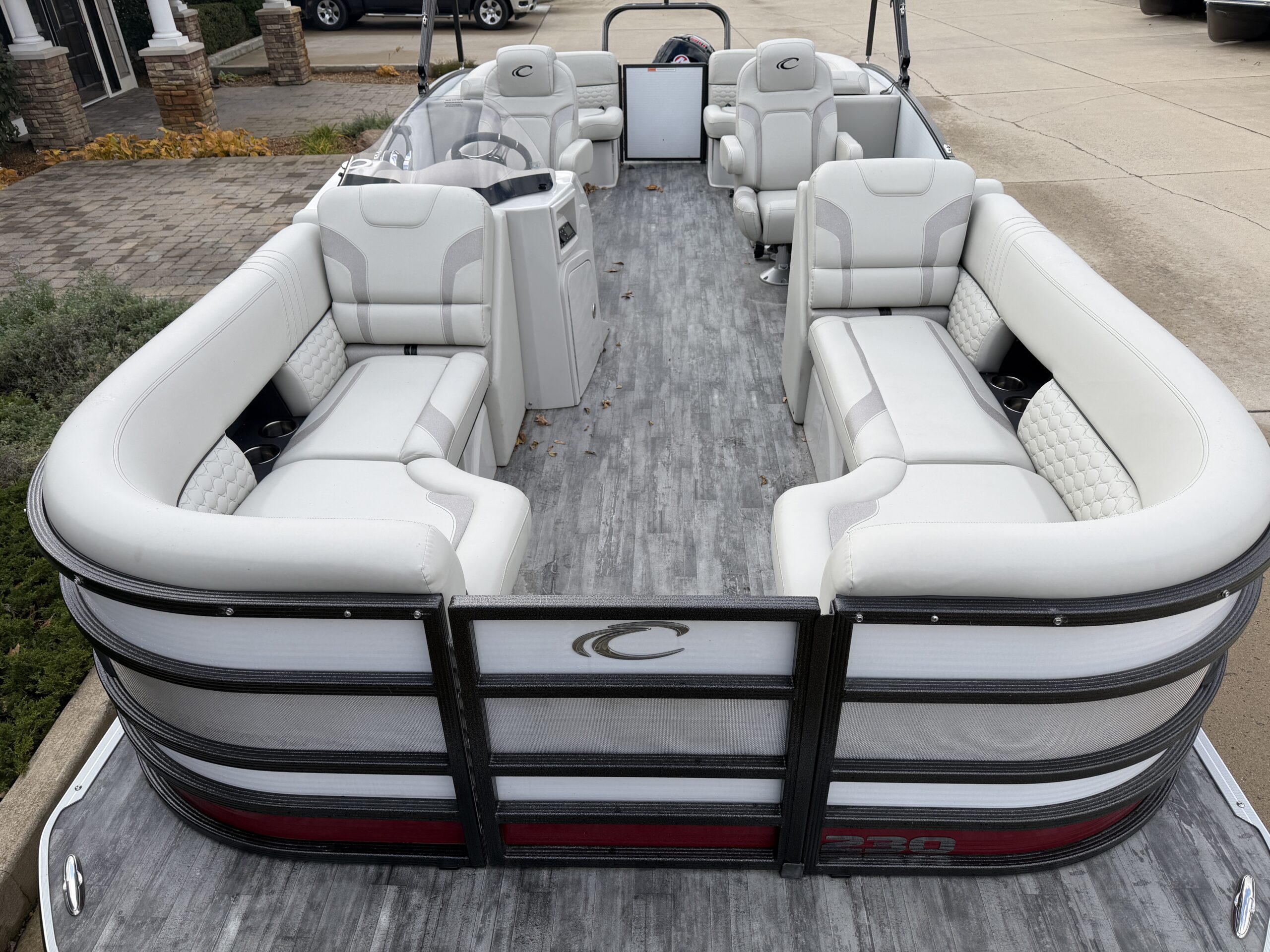2021 Crest Caribbean LX 230  Mercury 115hp  Sea Legs