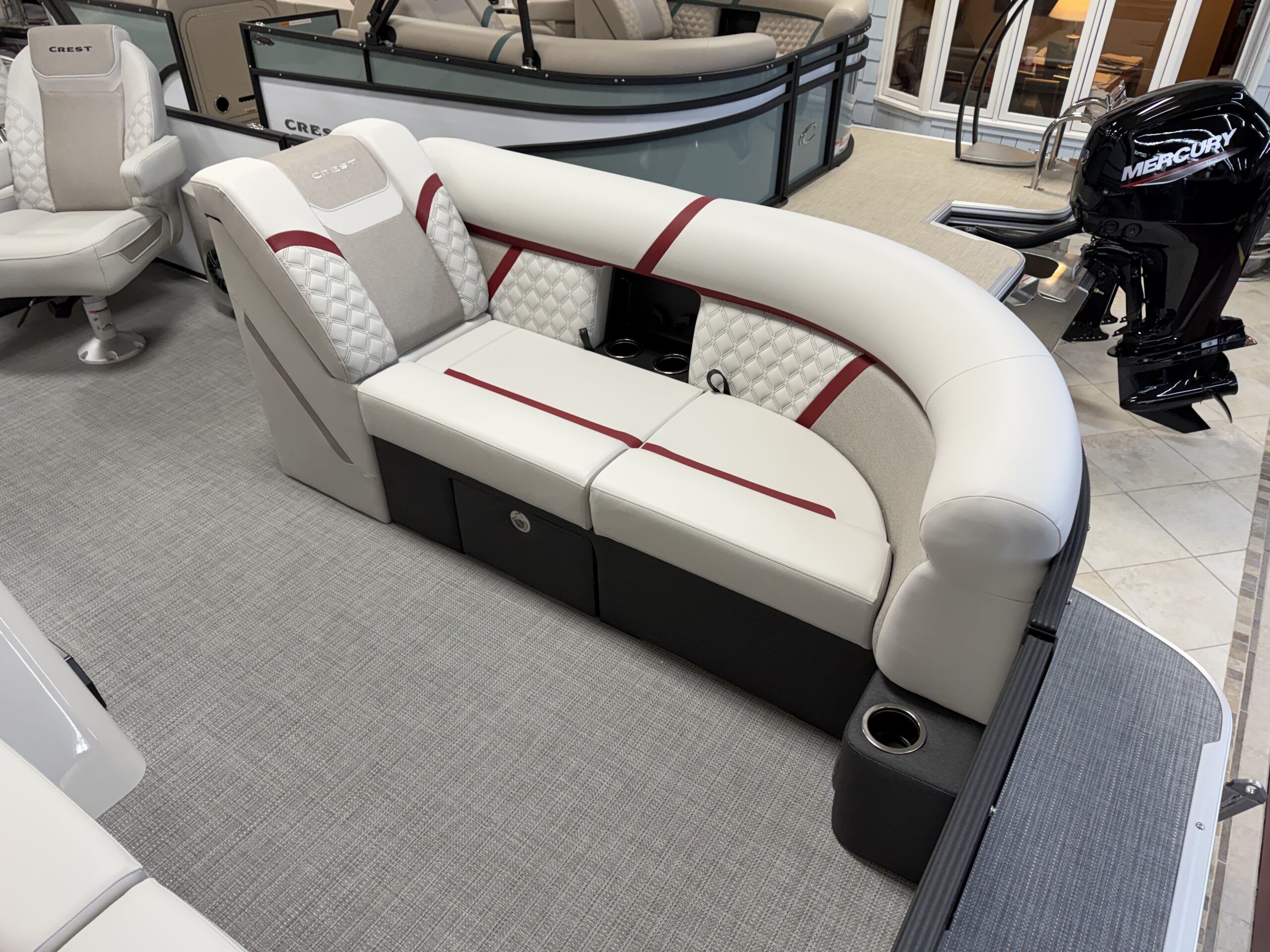 2026 Crest Conquest 230 SLSC  Mercury 115hp Command Thrust