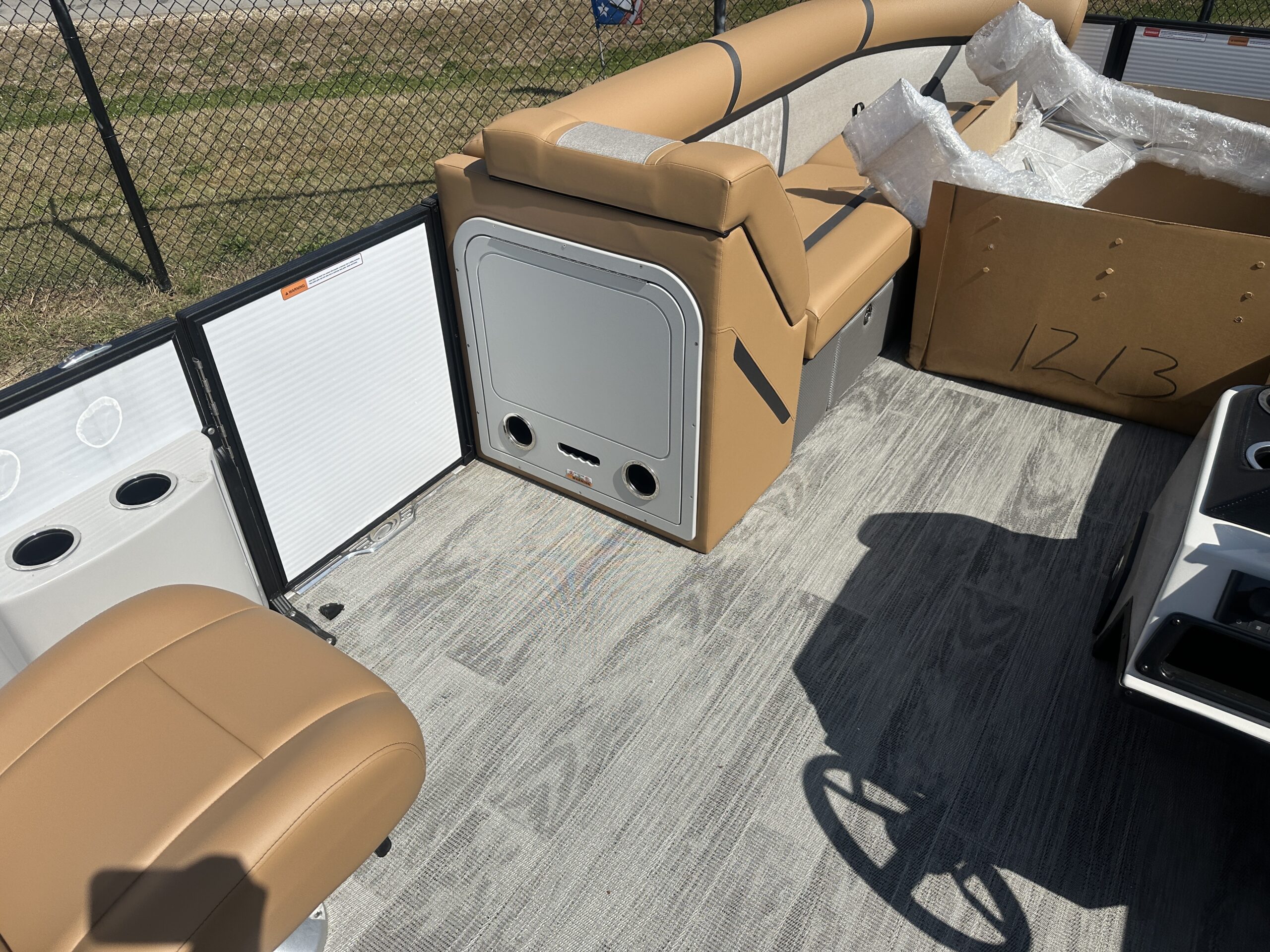 2025 Crest Classic 240 SLSC Tri Toon  Mercury 200hp