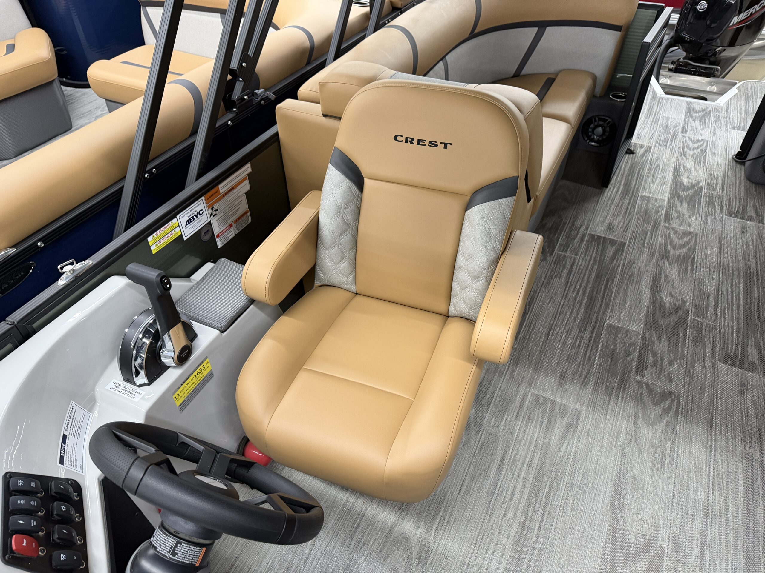 2025 Crest Classic 220 SLC  Mercury 115hp  Easy Cover