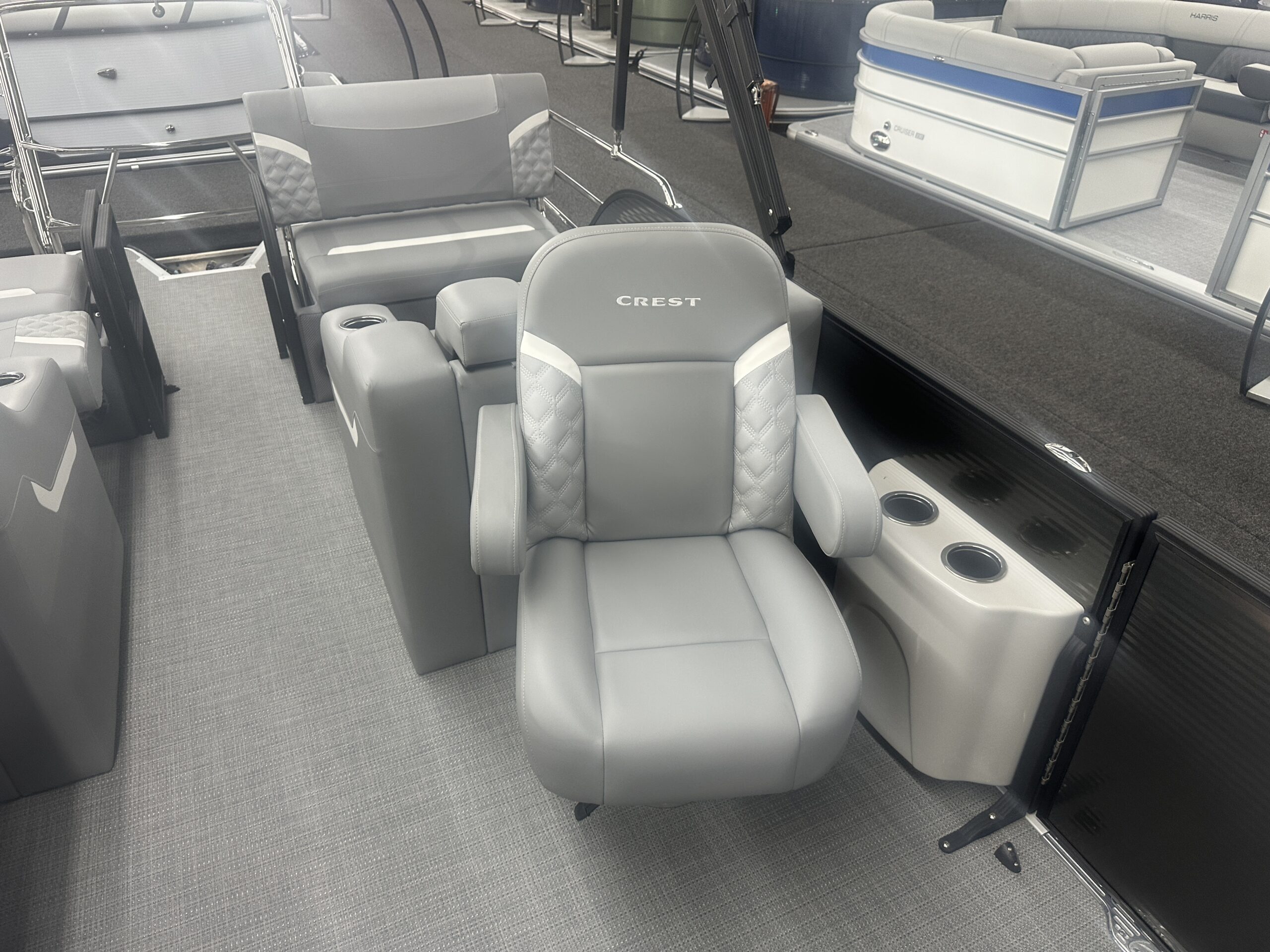 2025 Crest Classic 220 SLRC Tri Toon Mercury 225hp