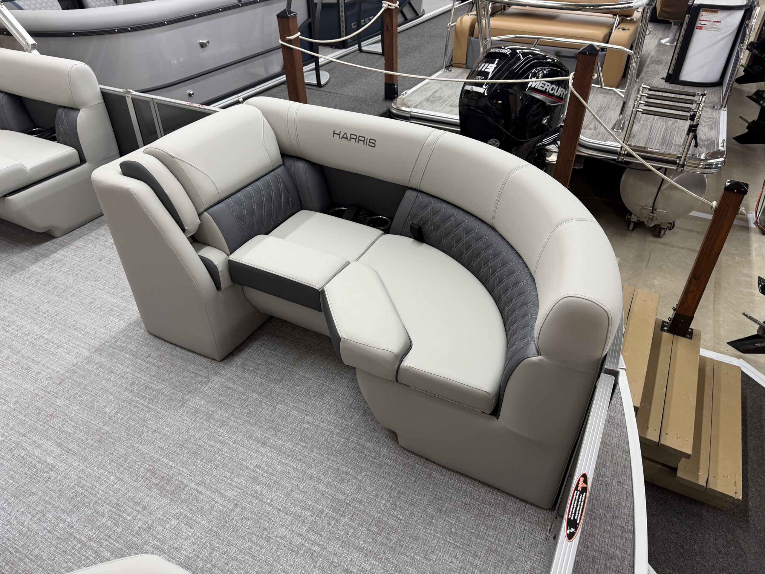 2026 Harris Cruiser 190 SLDH  Mercury 60hp Command Thrust