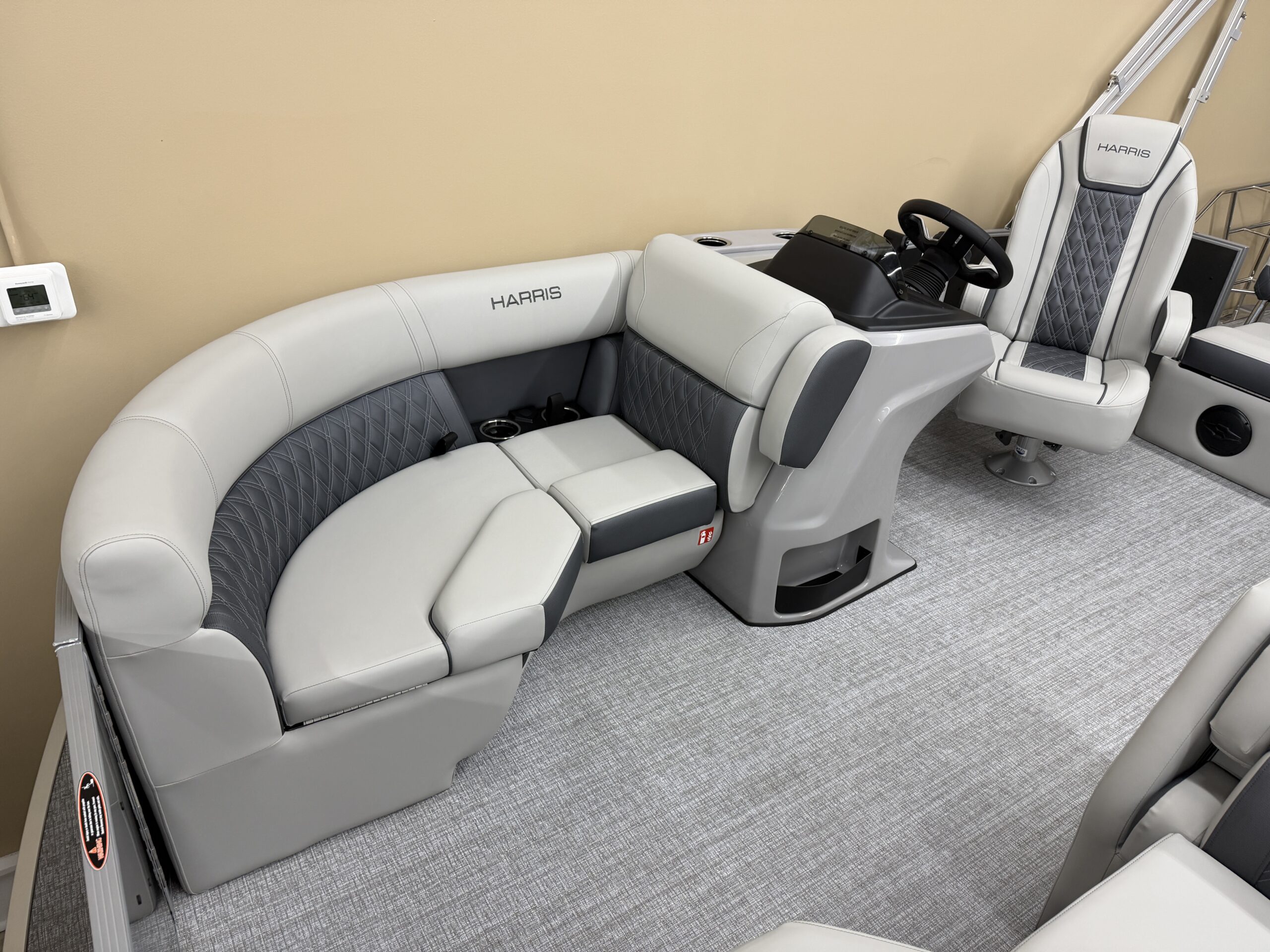 2026 Harris Cruiser 190 SLDH  Mercury 60hp Command Thrust