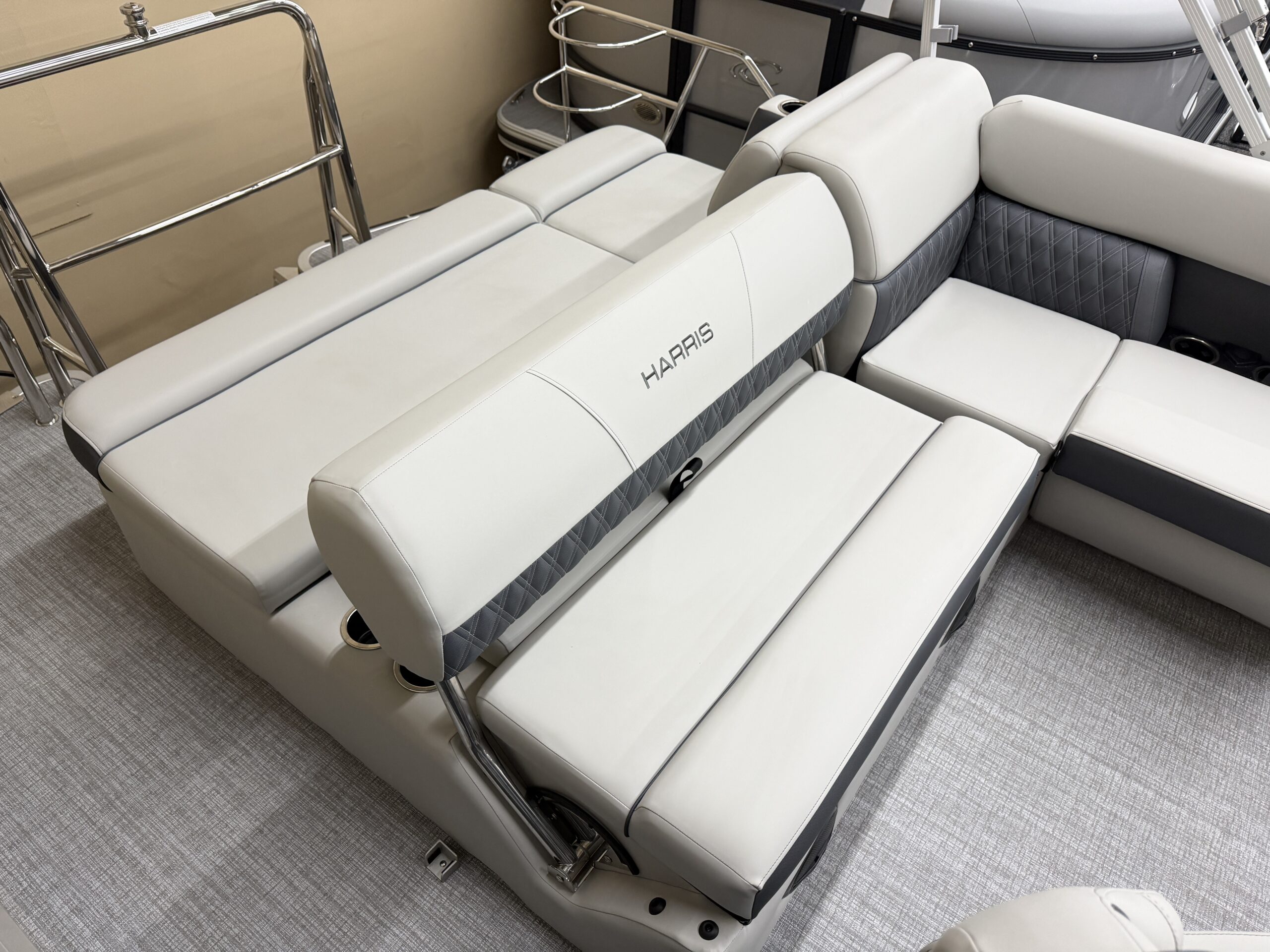 2026 Harris Cruiser 190 SLDH  Mercury 60hp Command Thrust