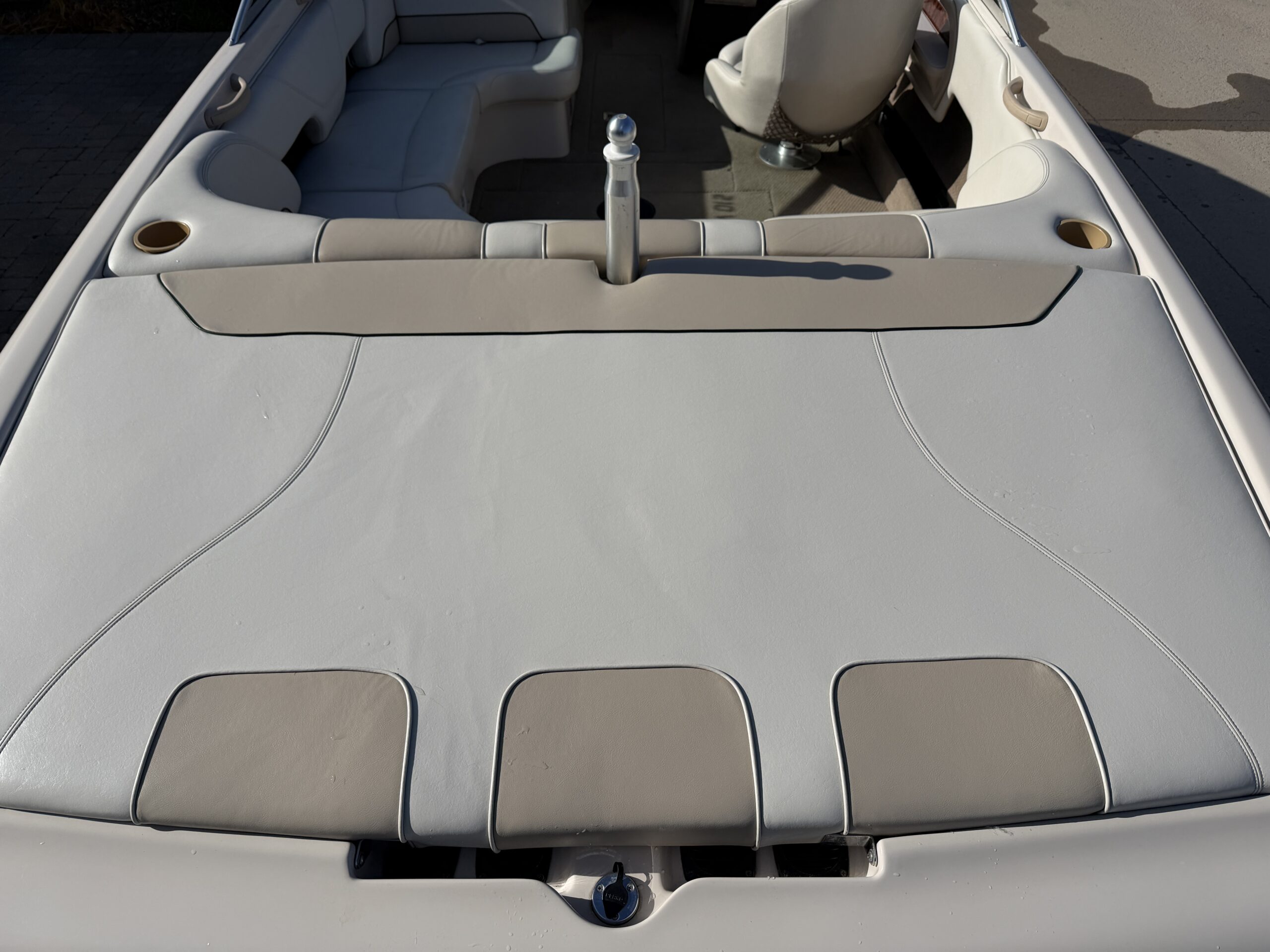 1999 Mastercraft Maristar 210 VRS  330hp Indmar