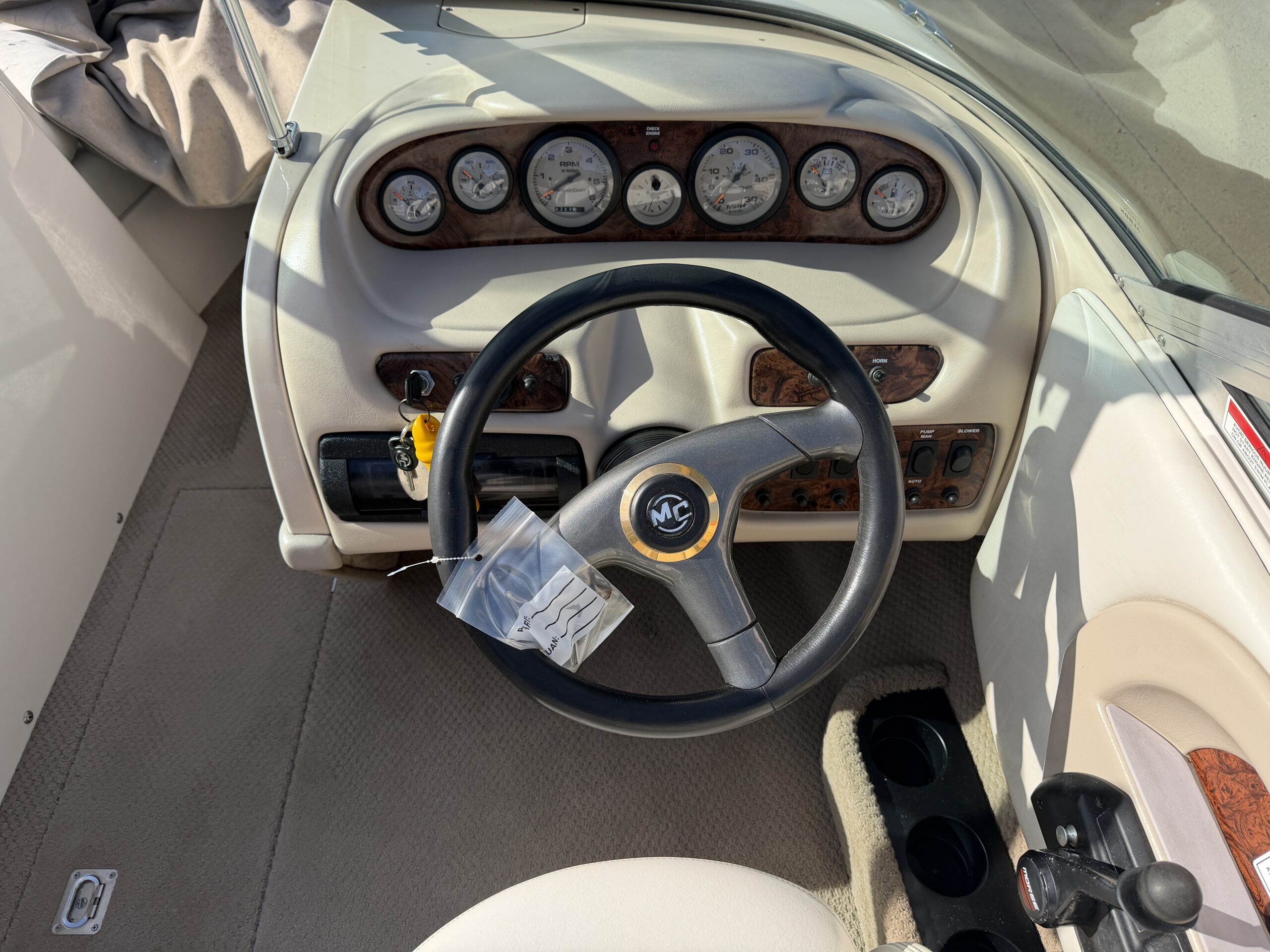 1999 Mastercraft Maristar 210 VRS  330hp Indmar