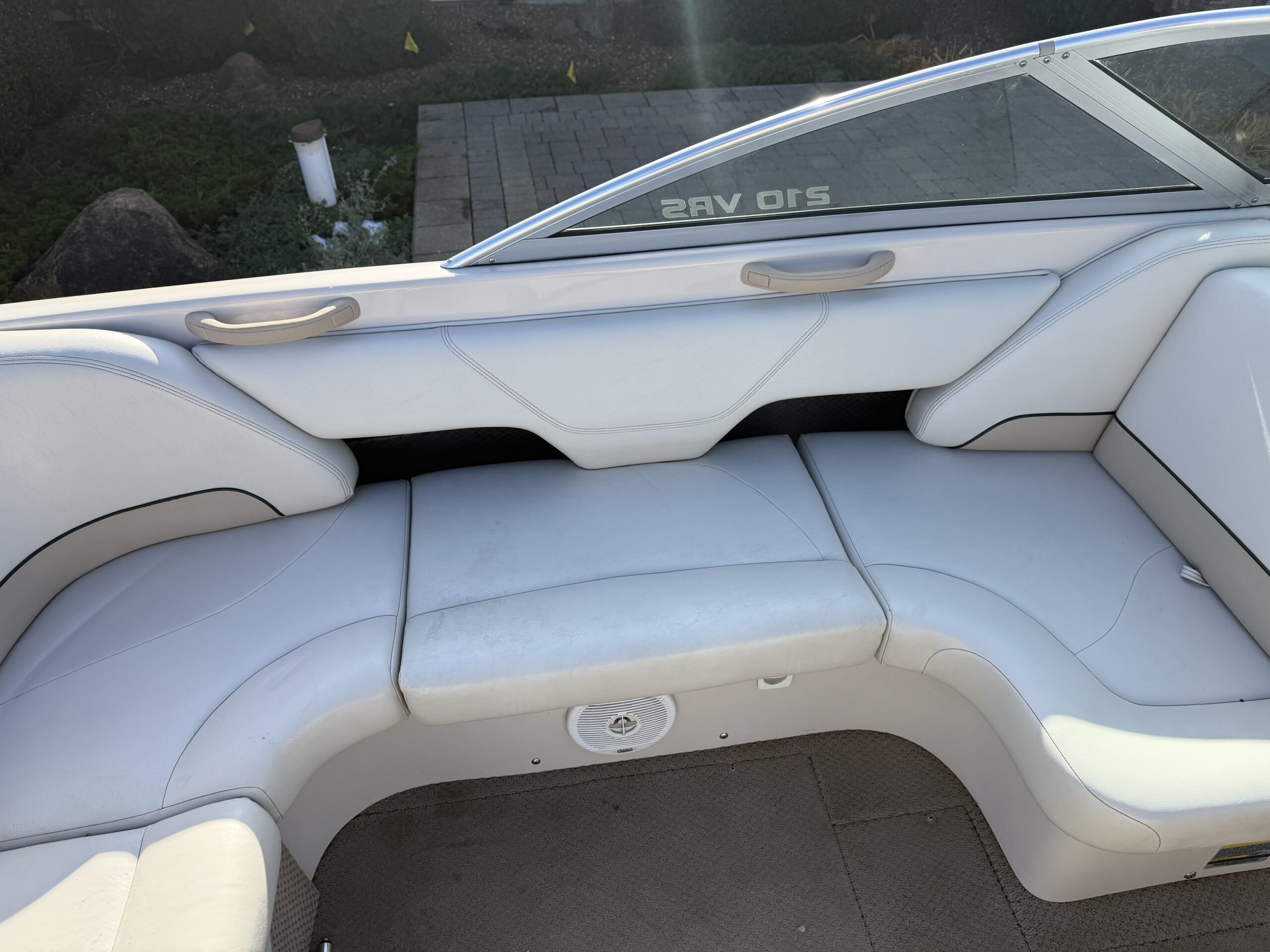 1999 Mastercraft Maristar 210 VRS  330hp Indmar