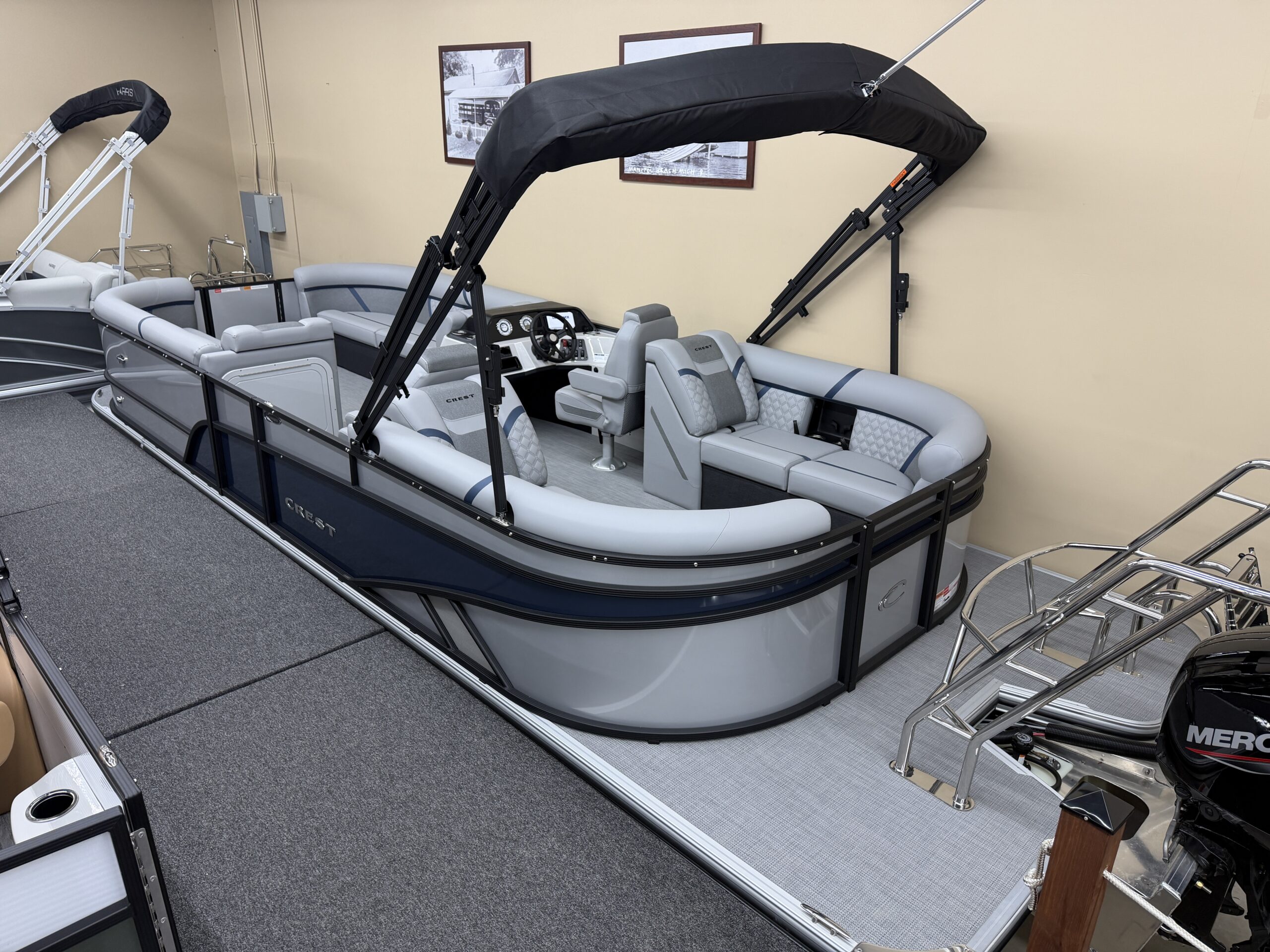 2026 Crest Conquest 235 SLC  Mercury 115hp