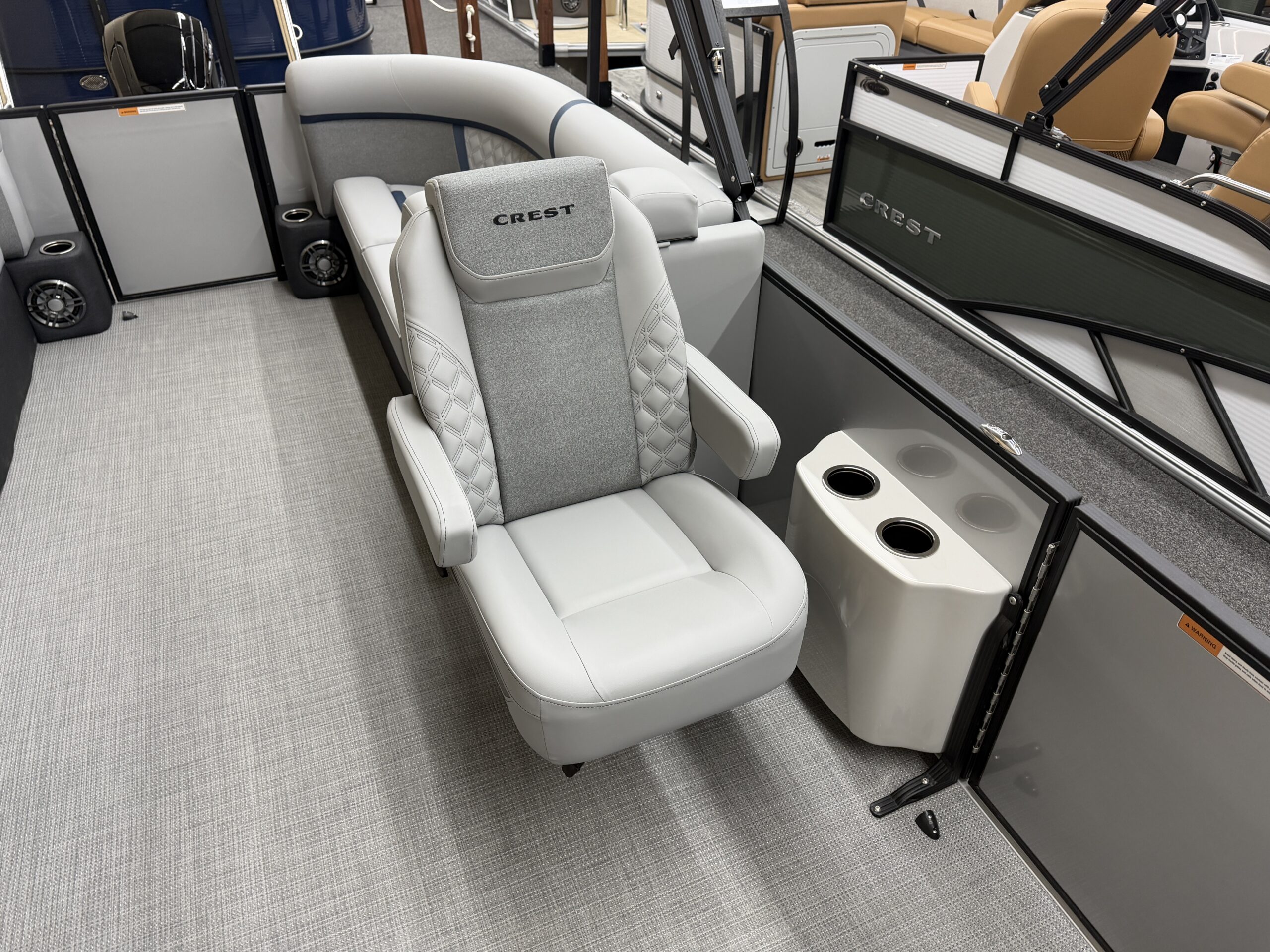 2026 Crest Conquest 235 SLC  Mercury 115hp