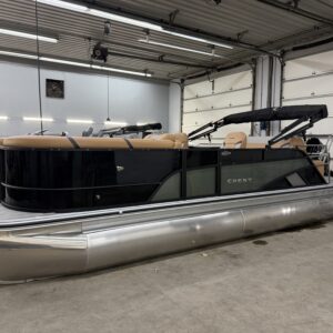 2025 Crest Classic 220 SLSC Tri Toon Suzuki 150hp.