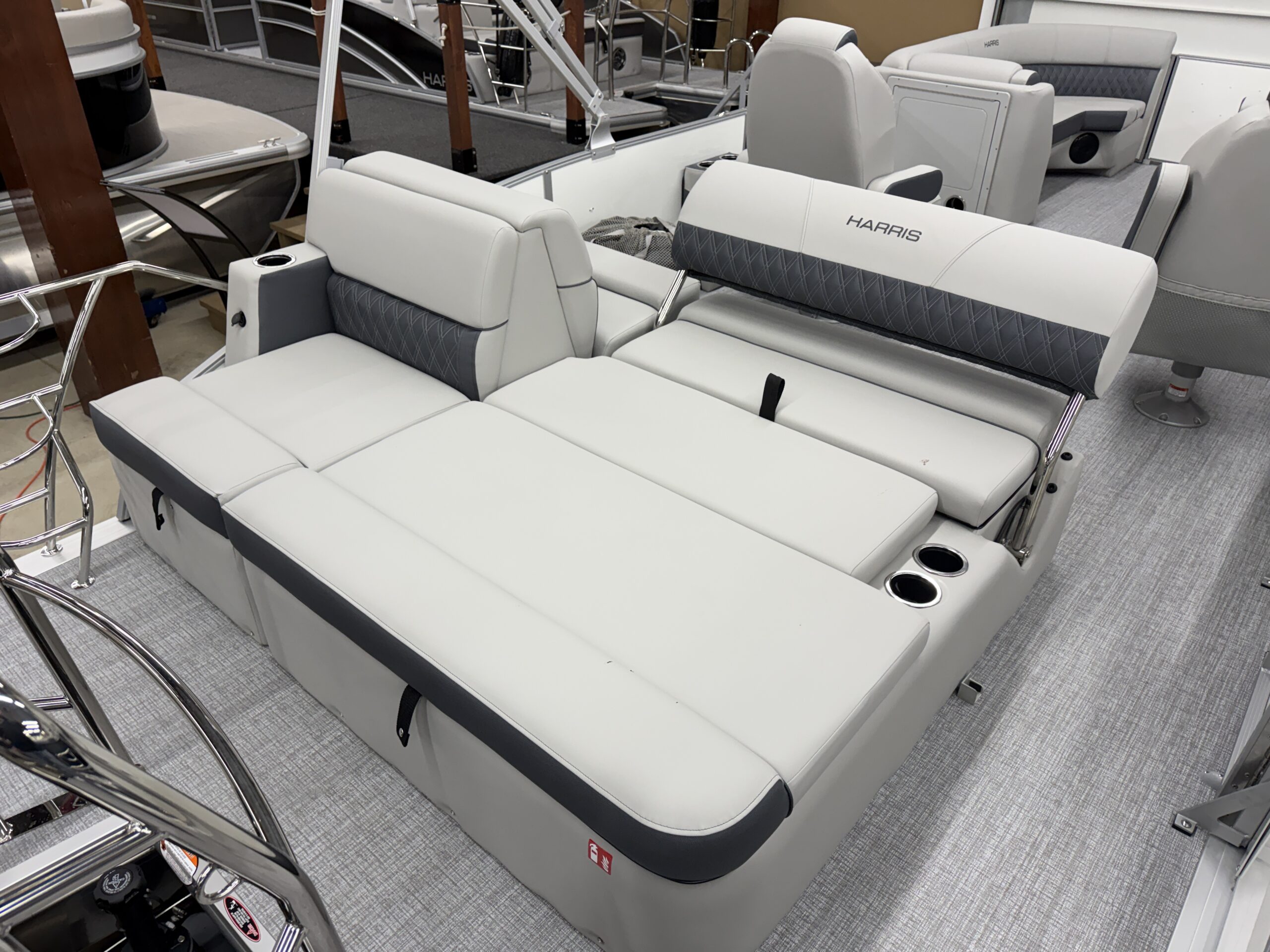 2026 Harris Cruiser 230 SLDH Tri Toon  Mercury150hp