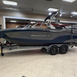 2026 Mastercraft XT22