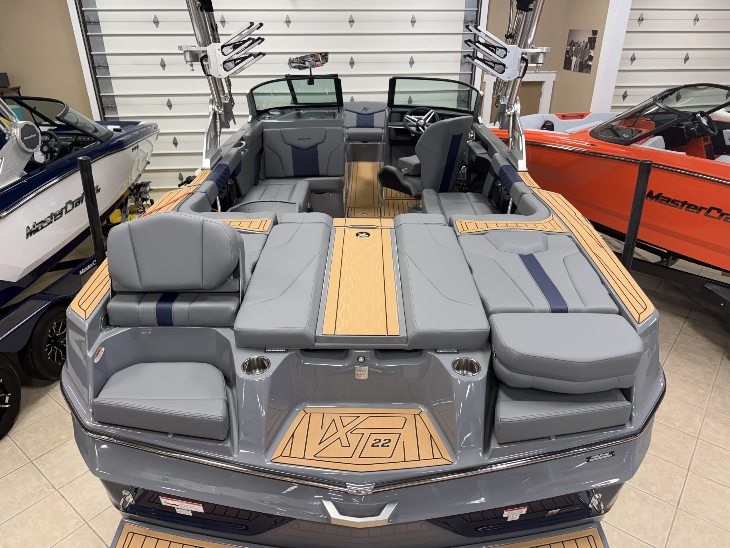 2026 Mastercraft XT22