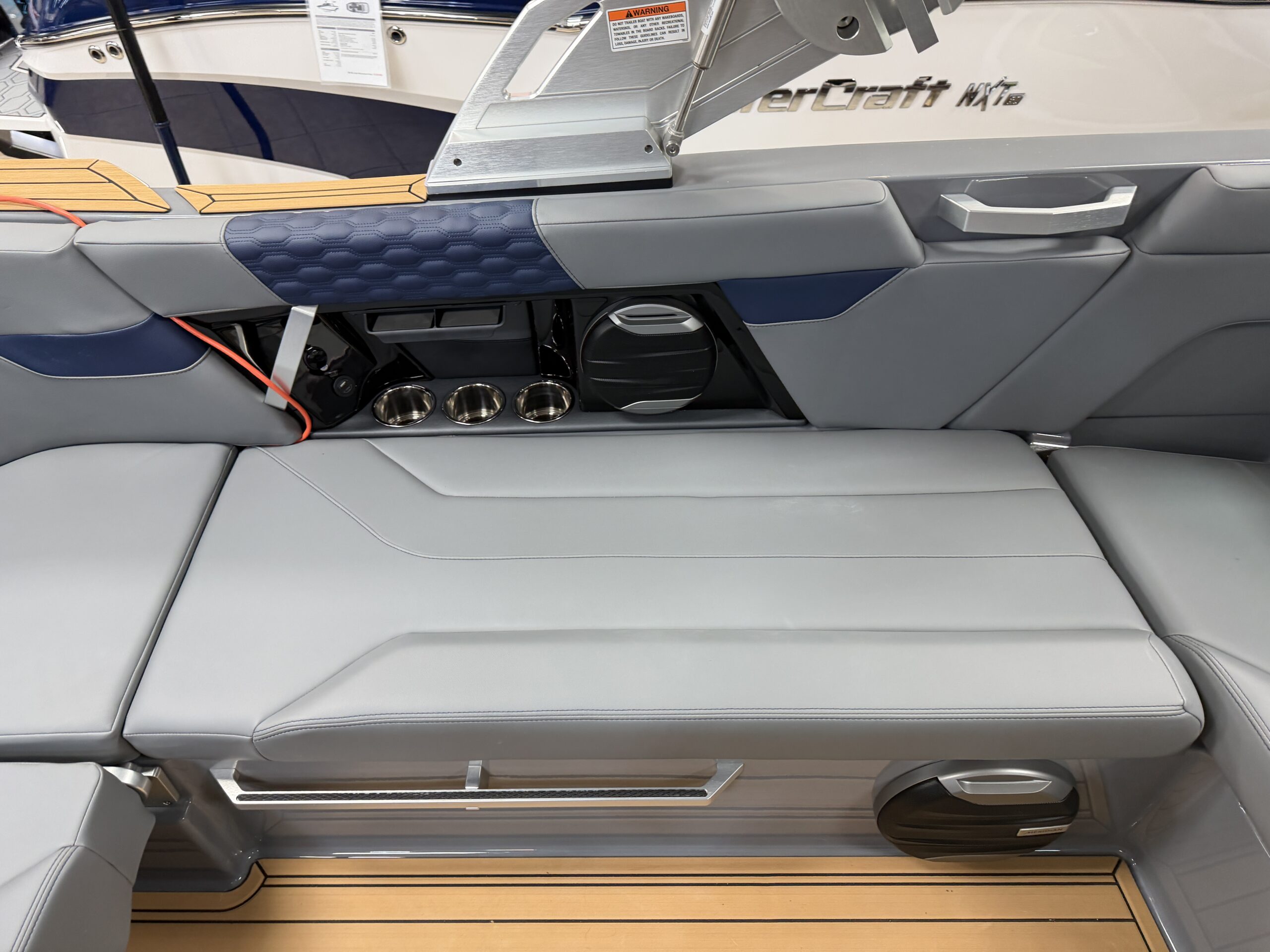 2026 Mastercraft XT22