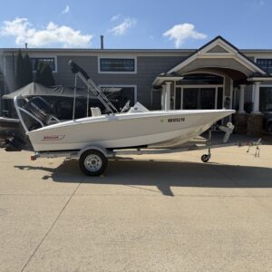 2018 Boston Whaler 150 Super Sport