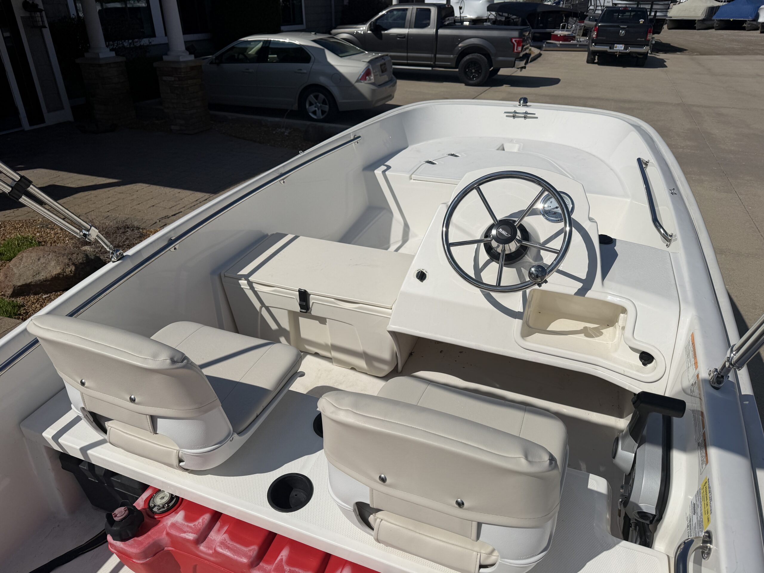 2018 Boston Whaler 150 Super Sport