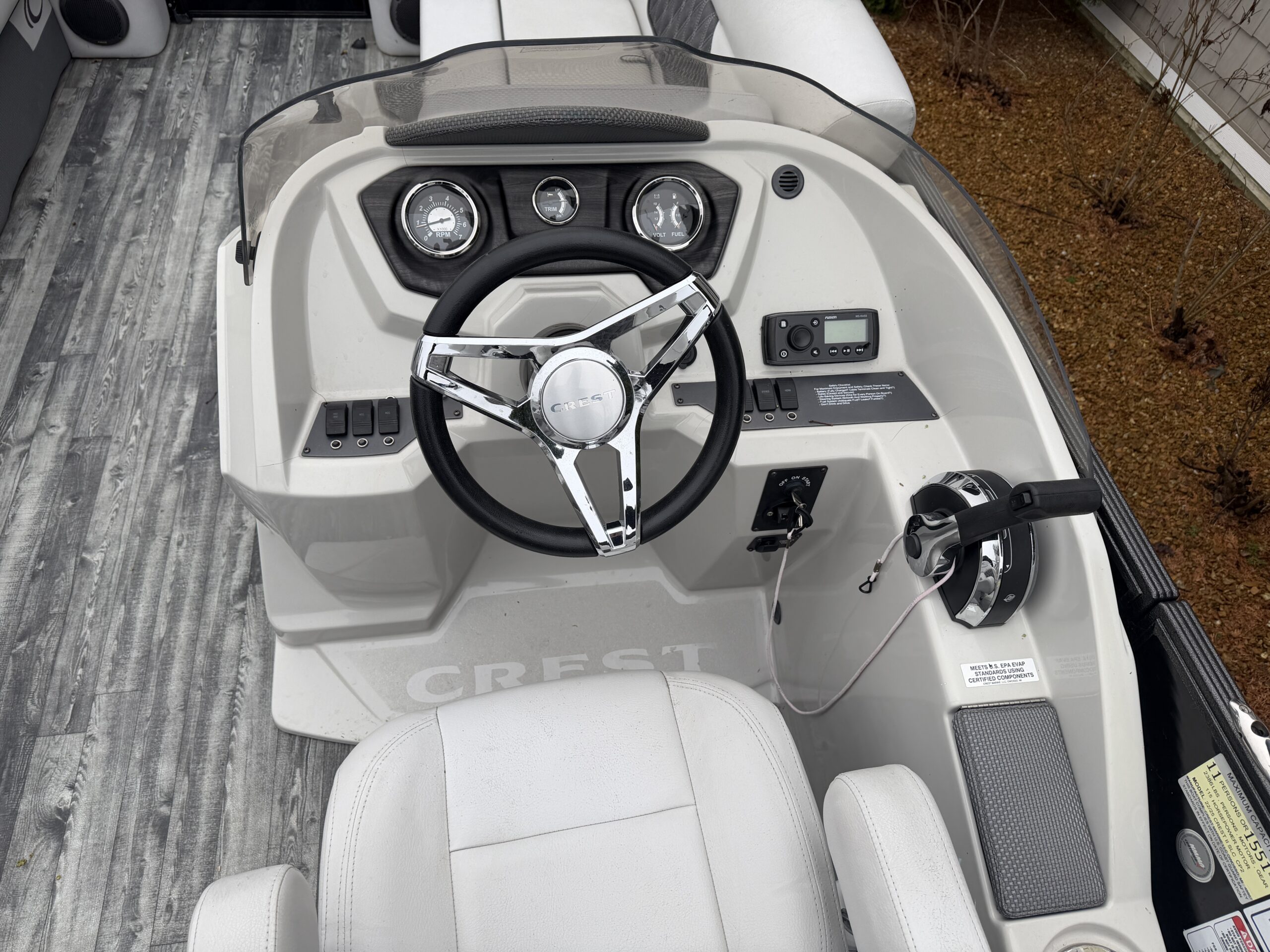 2019 Crest II 220 50hp Mercury  Sea Legs