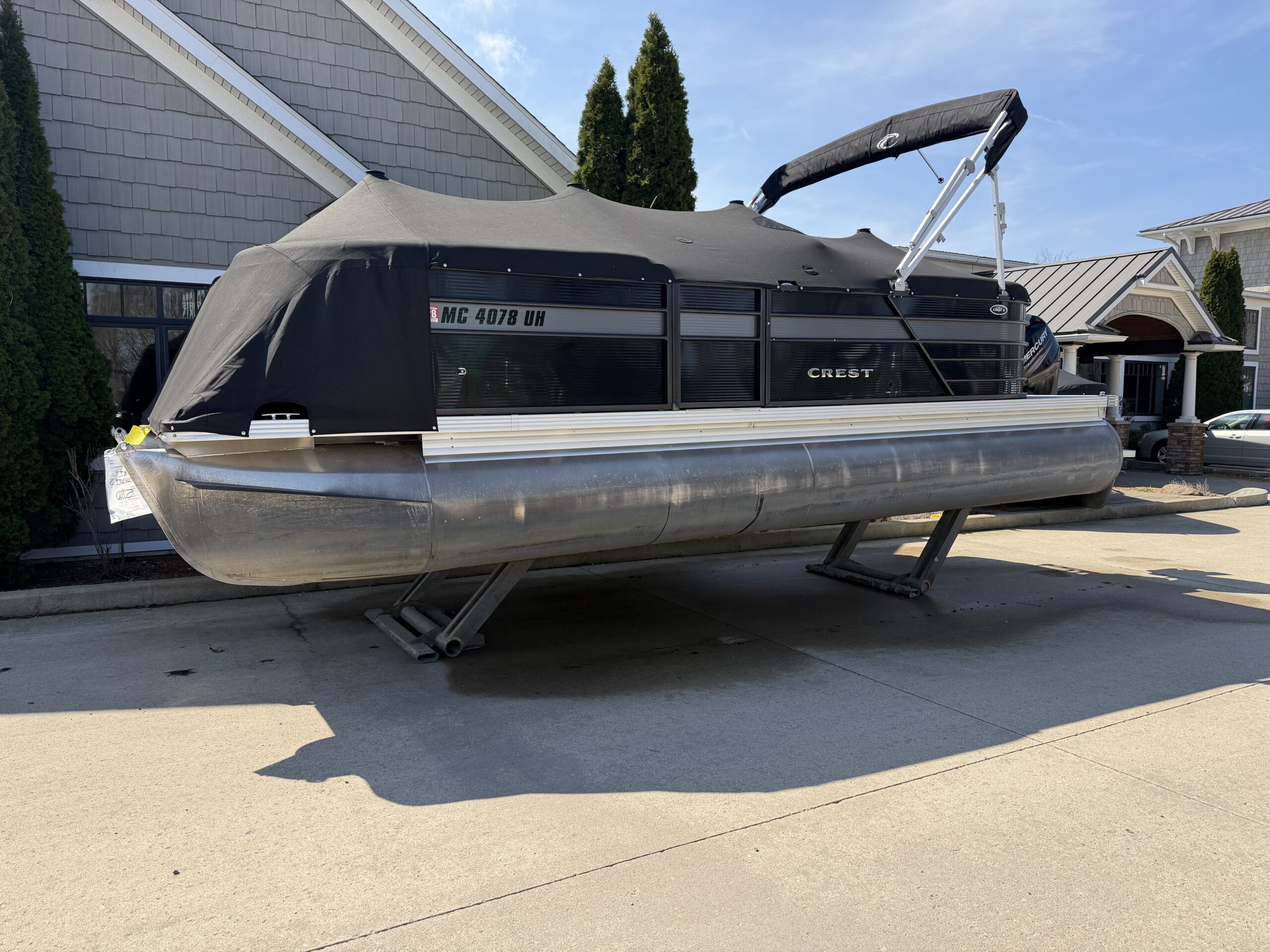 2019 Crest II 220 50hp Mercury  Sea Legs