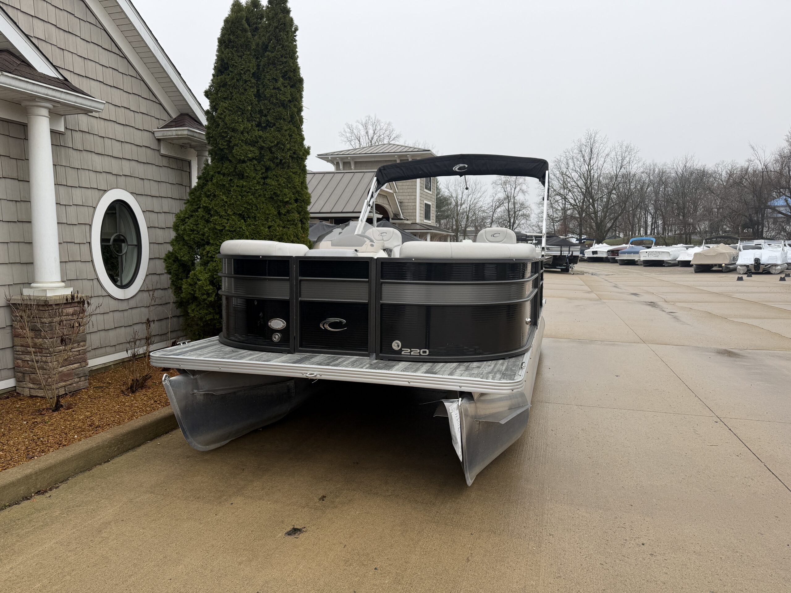 2019 Crest II 220 50hp Mercury  Sea Legs