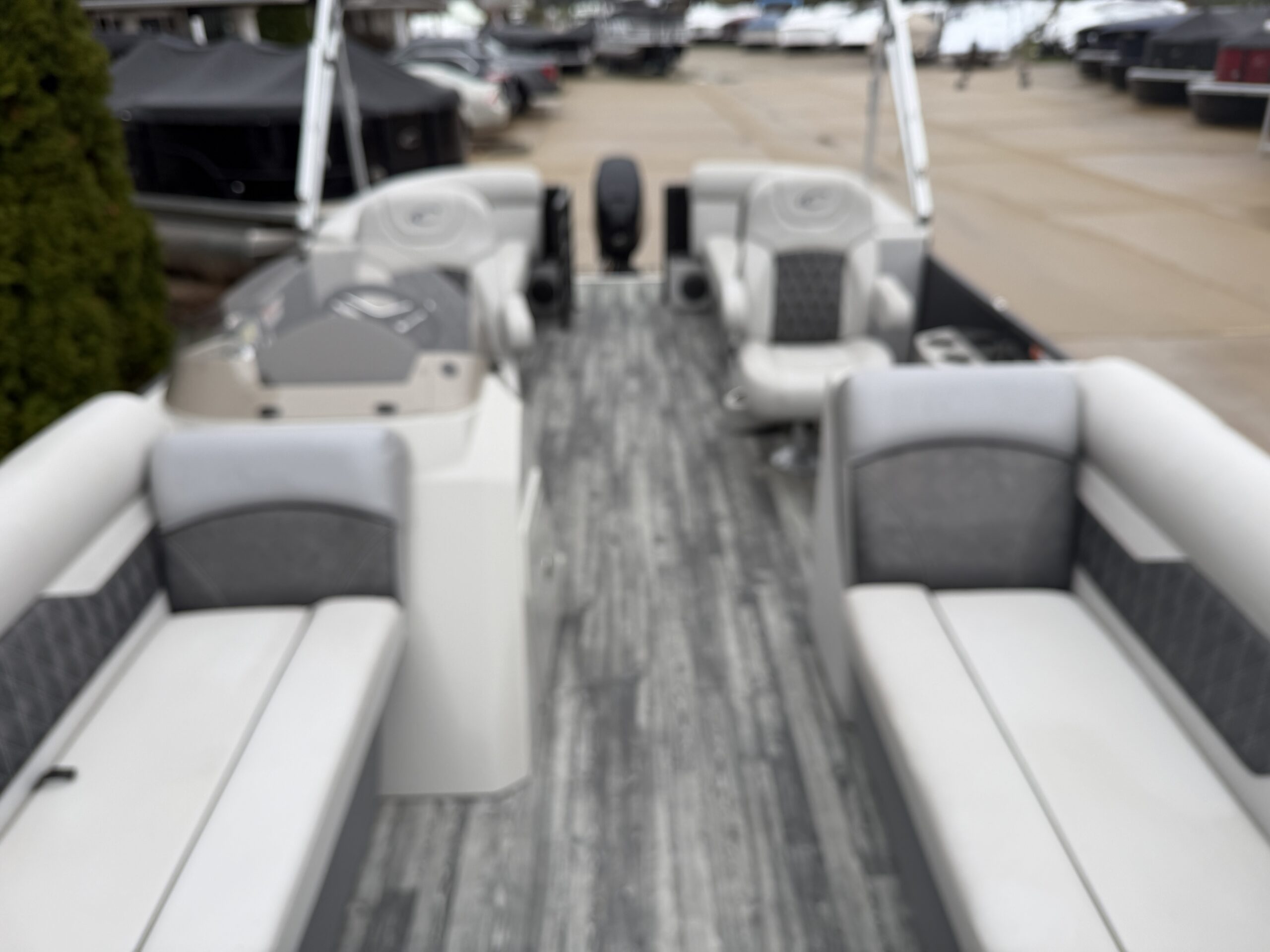 2019 Crest II 220 50hp Mercury  Sea Legs