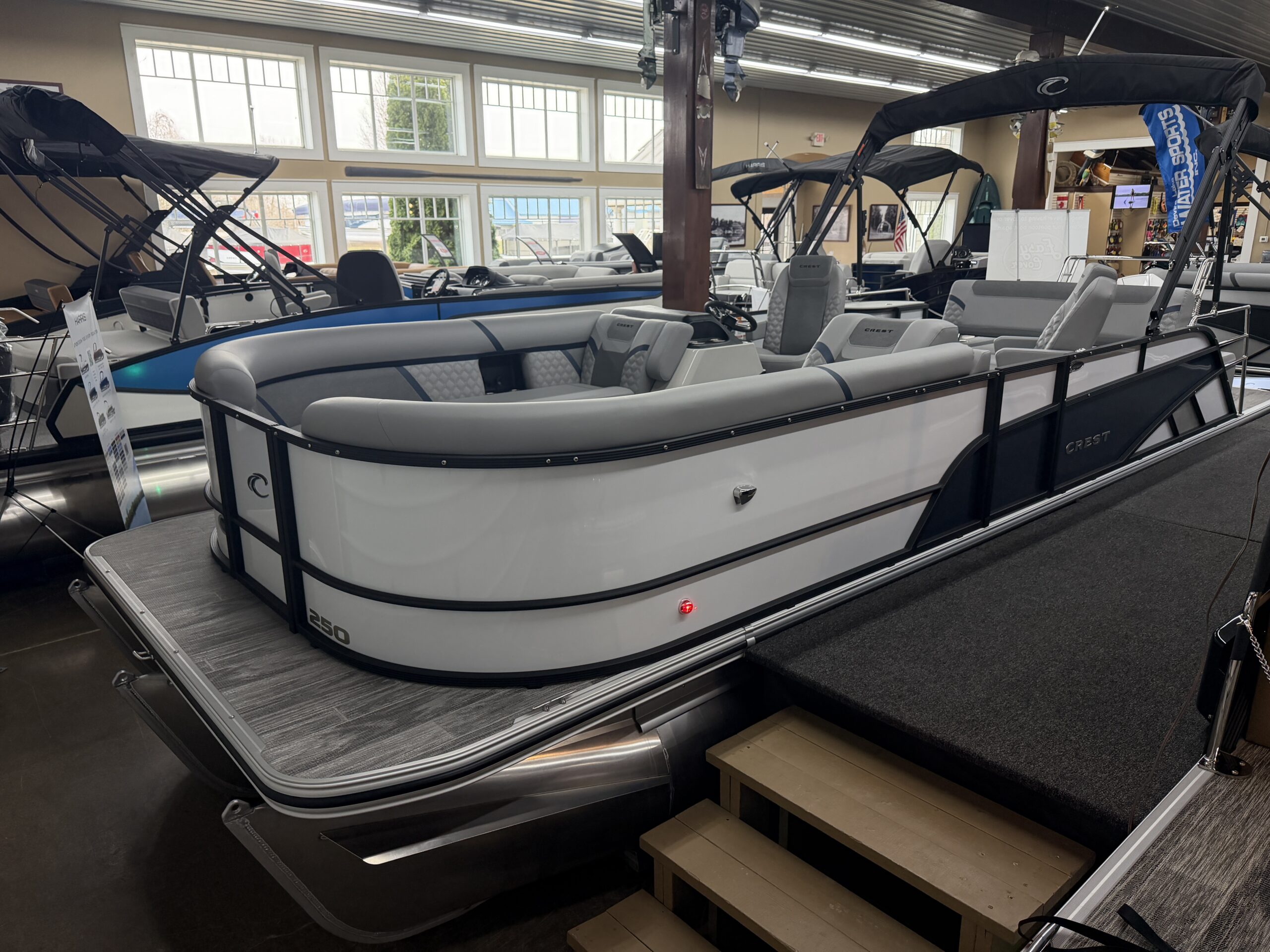 2026 Crest Conquest 250 SLSC Tri Toon 250hp Mercury