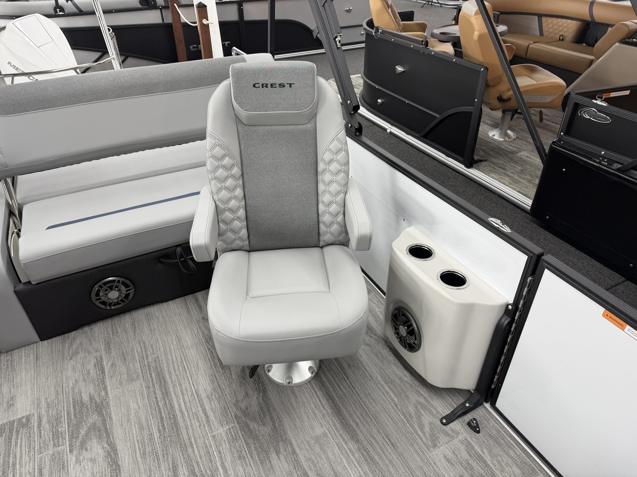 2026 Crest Conquest 250 SLSC Tri Toon 250hp Mercury