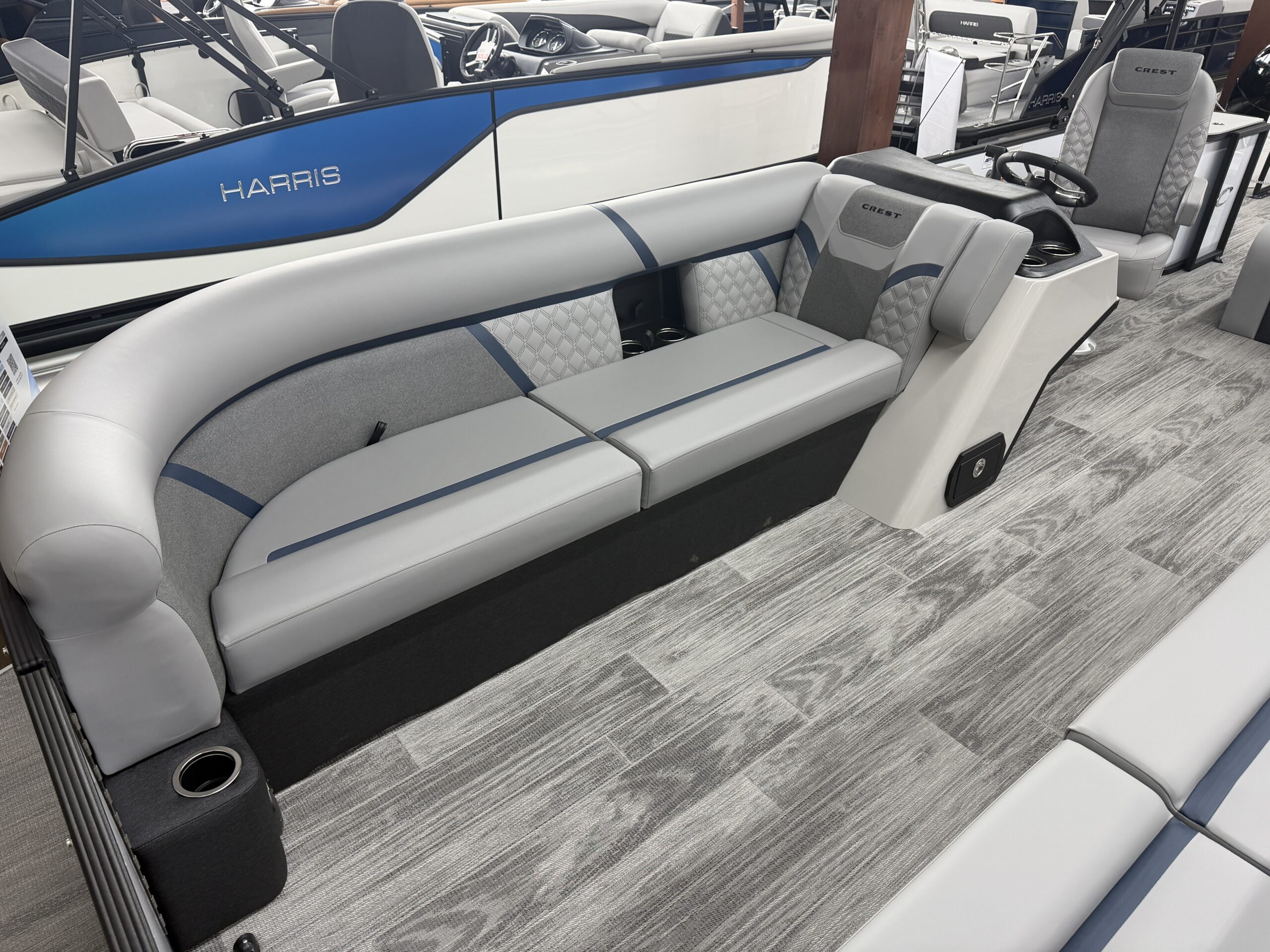 2026 Crest Conquest 250 SLSC Tri Toon 250hp Mercury
