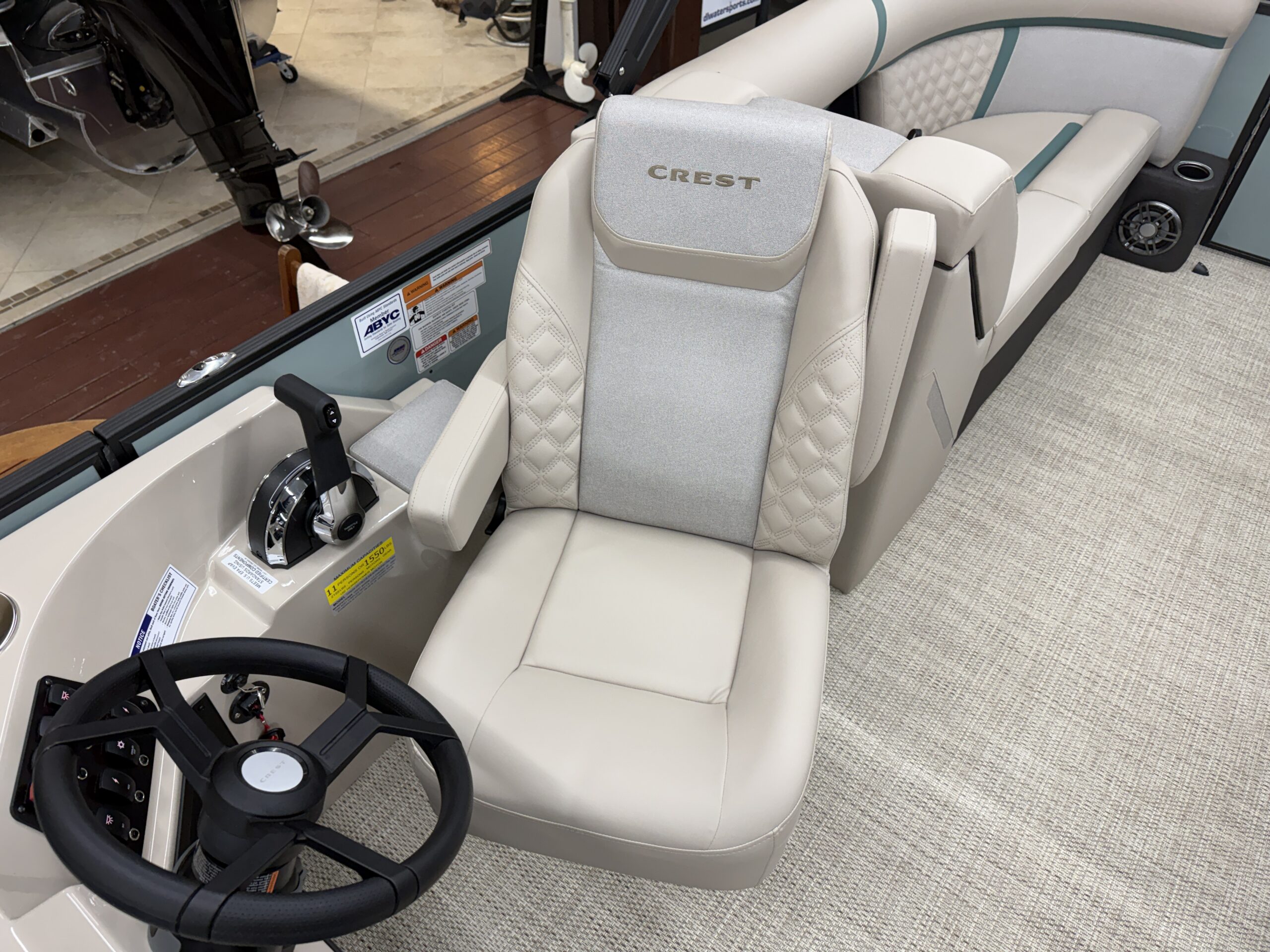 2026 Crest Conquest 230 SLC  Mercury 115hp