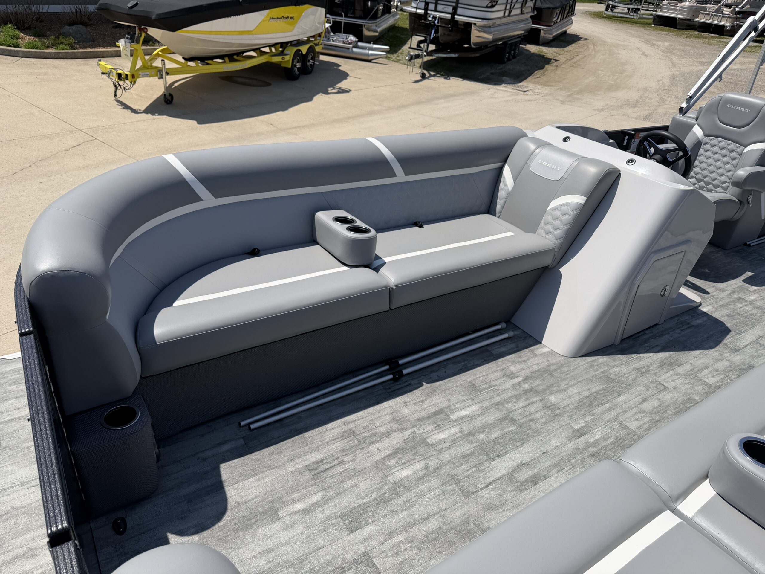 2023 Crest Classic DLX 240 SLC Tri Toon  Honda 250hp