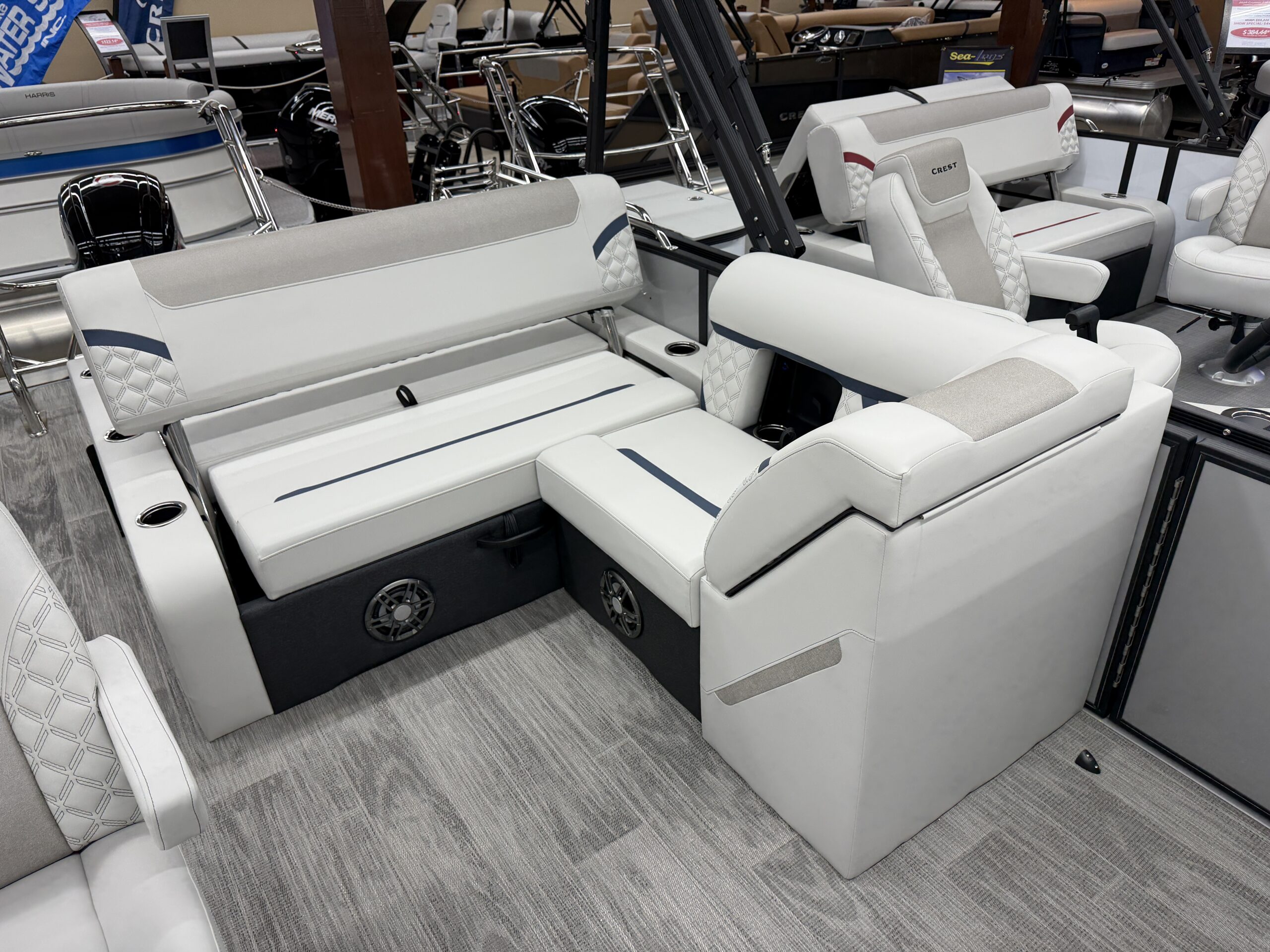 2026 Crest Conquest 215 SLS  Mercury 115hp Pro Xs