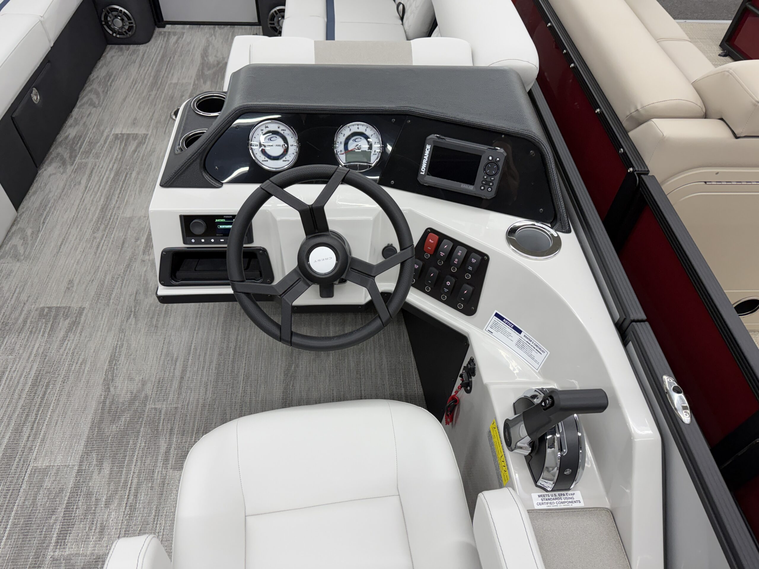 2026 Crest Conquest 215 SLS  Mercury 115hp Pro Xs