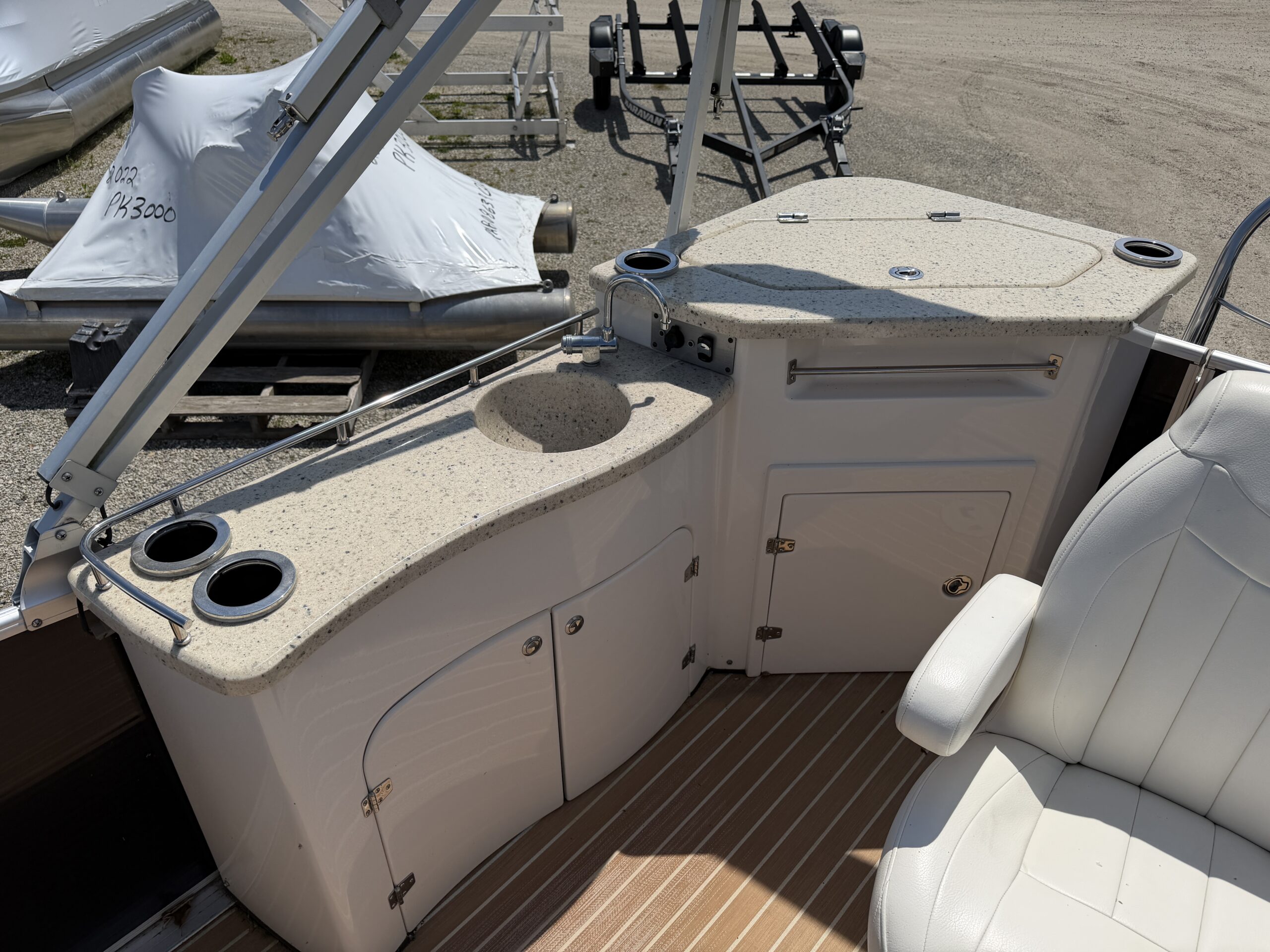 2014 Cypress Cay Cozumel 240 ELDH  Mercury 115hp