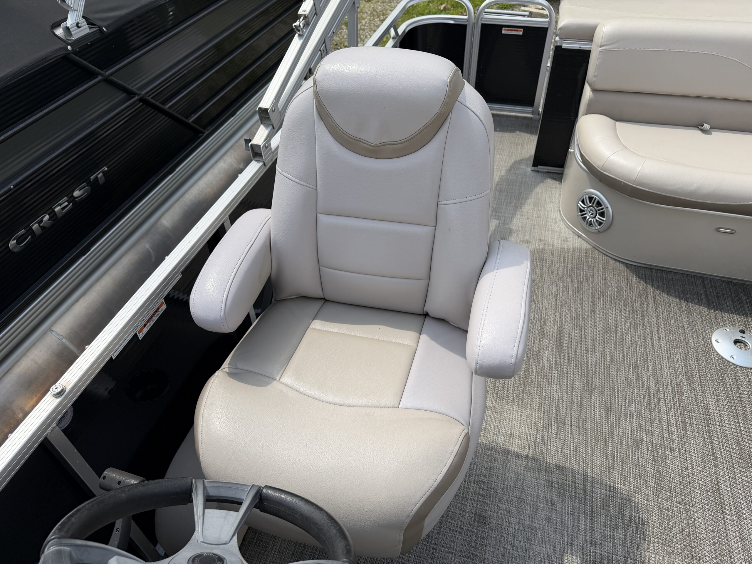 2015 Tahoe LTZ2485 90hp Mercury Sea Legs