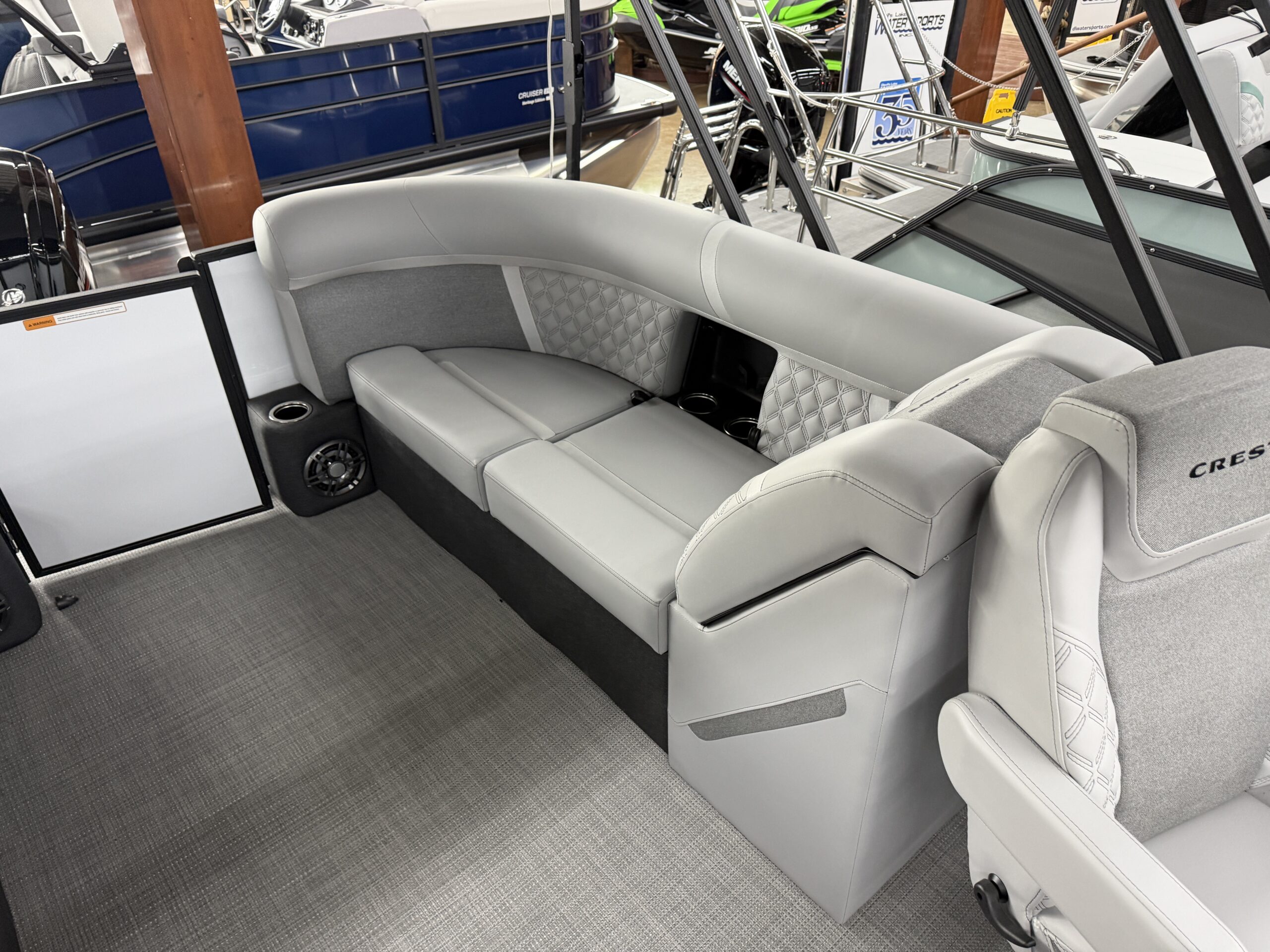 2026 Crest Conquest 215 SLC  Mercury 115hp  Easy Cover