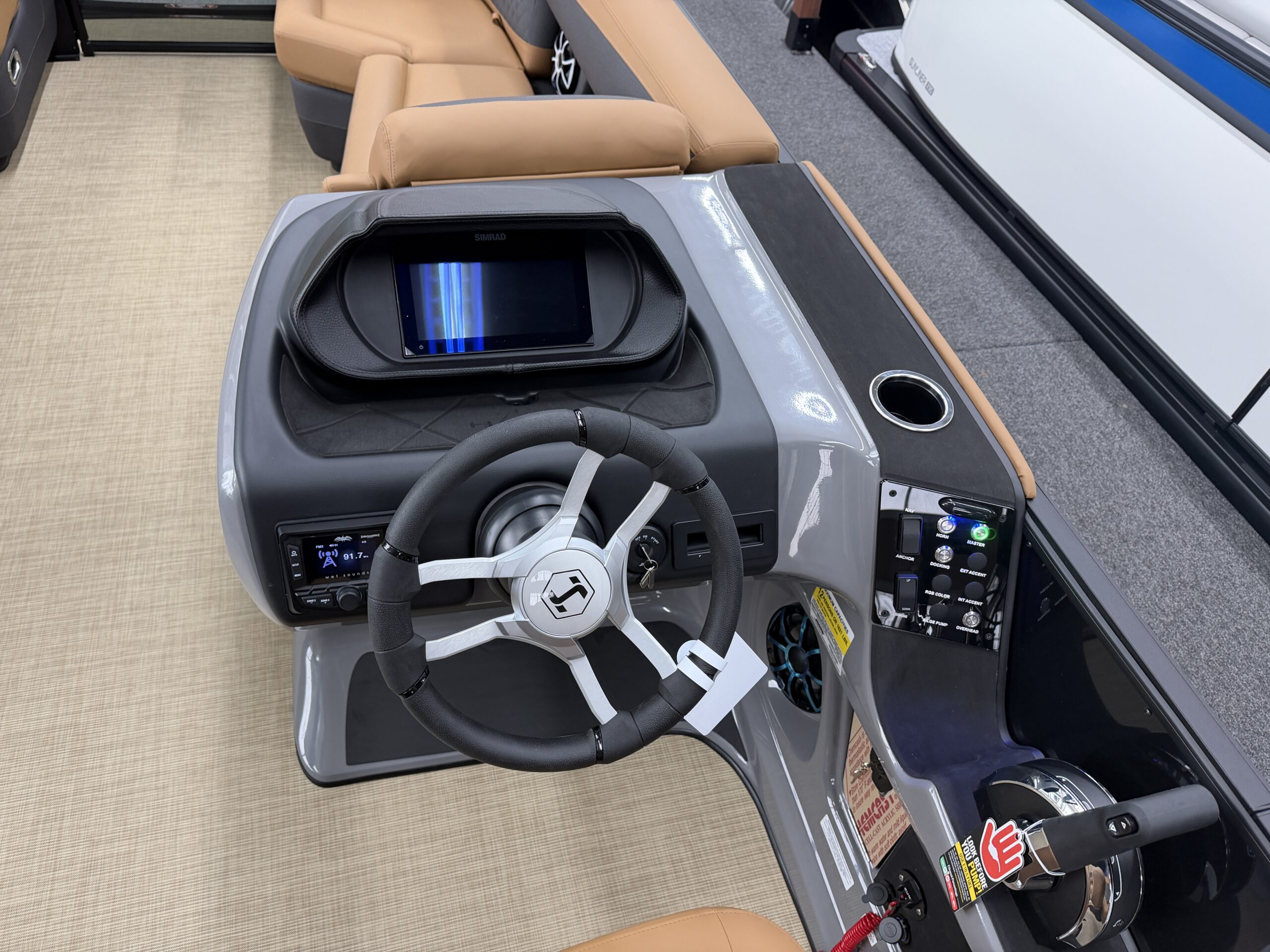 2026 Harris Sunliner 230 SLDH Tri Toon.  Mercury 200hp