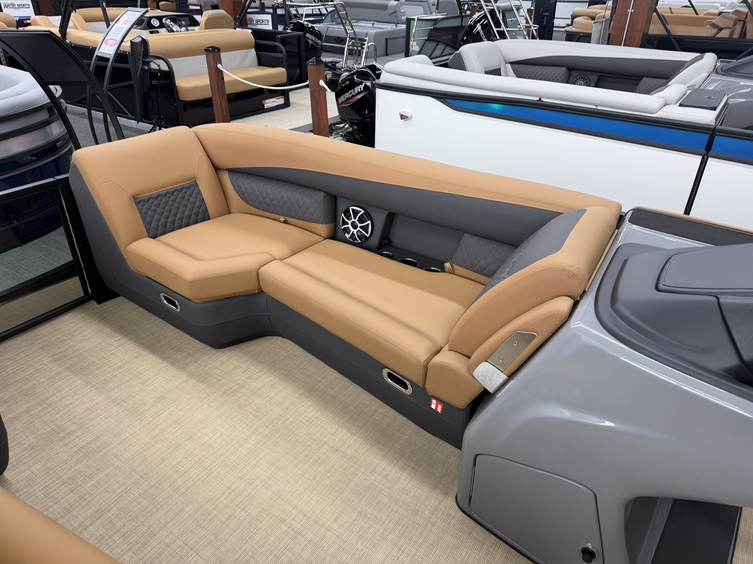 2026 Harris Sunliner 230 SLDH Tri Toon.  Mercury 200hp