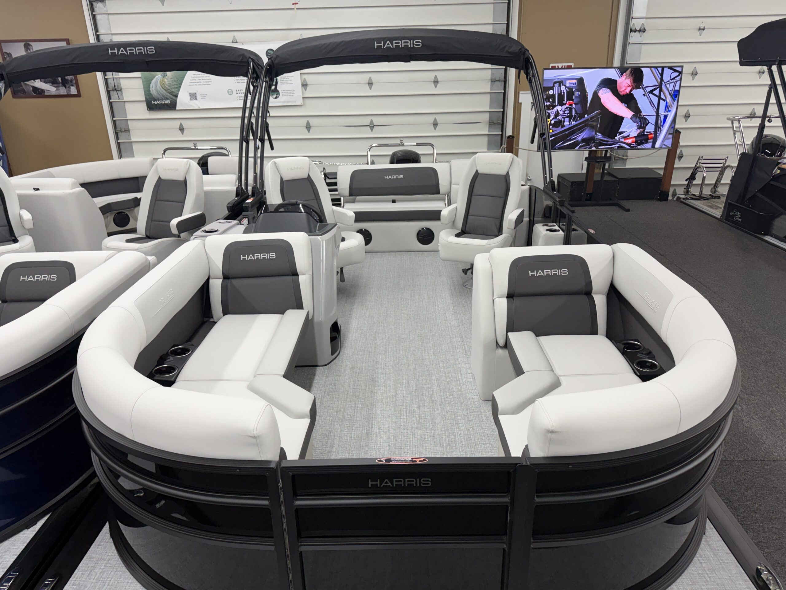 2026 Harris Cruiser 210 SLDH  Mercury 90hp Command Thrust