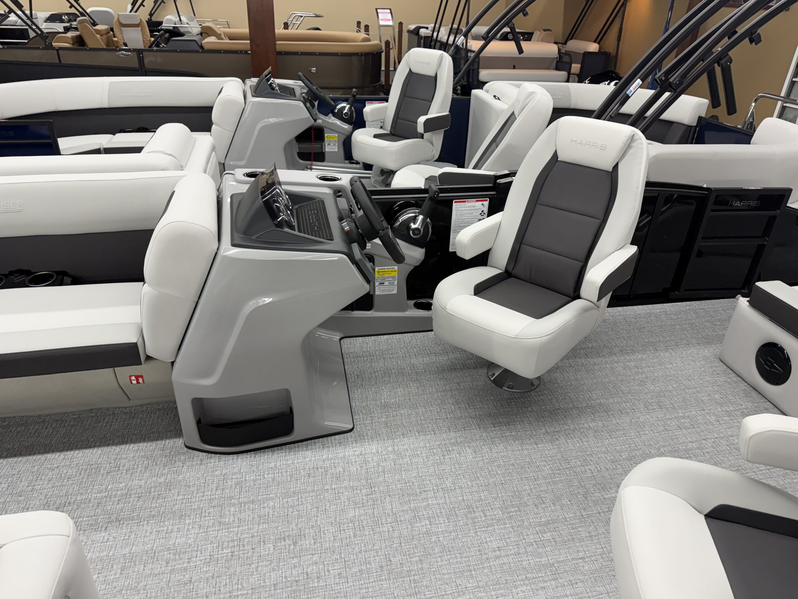 2026 Harris Cruiser 210 SLDH  Mercury 90hp Command Thrust