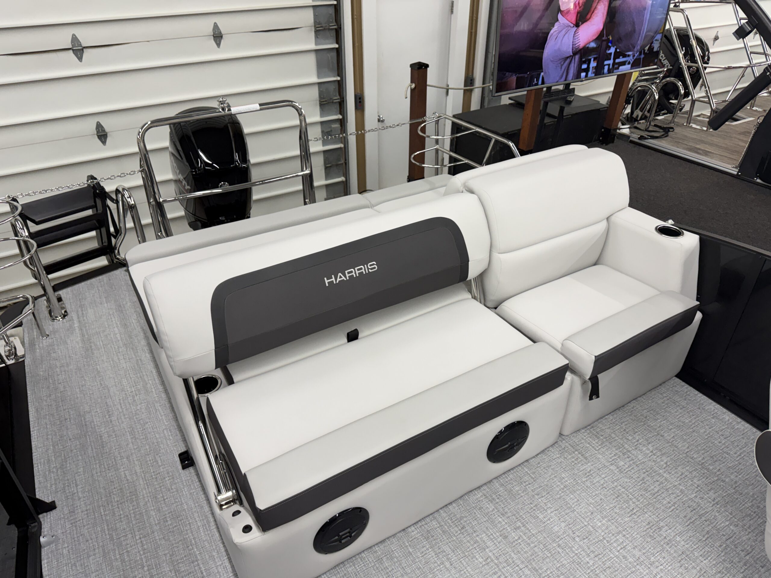 2026 Harris Cruiser 210 SLDH  Mercury 90hp Command Thrust