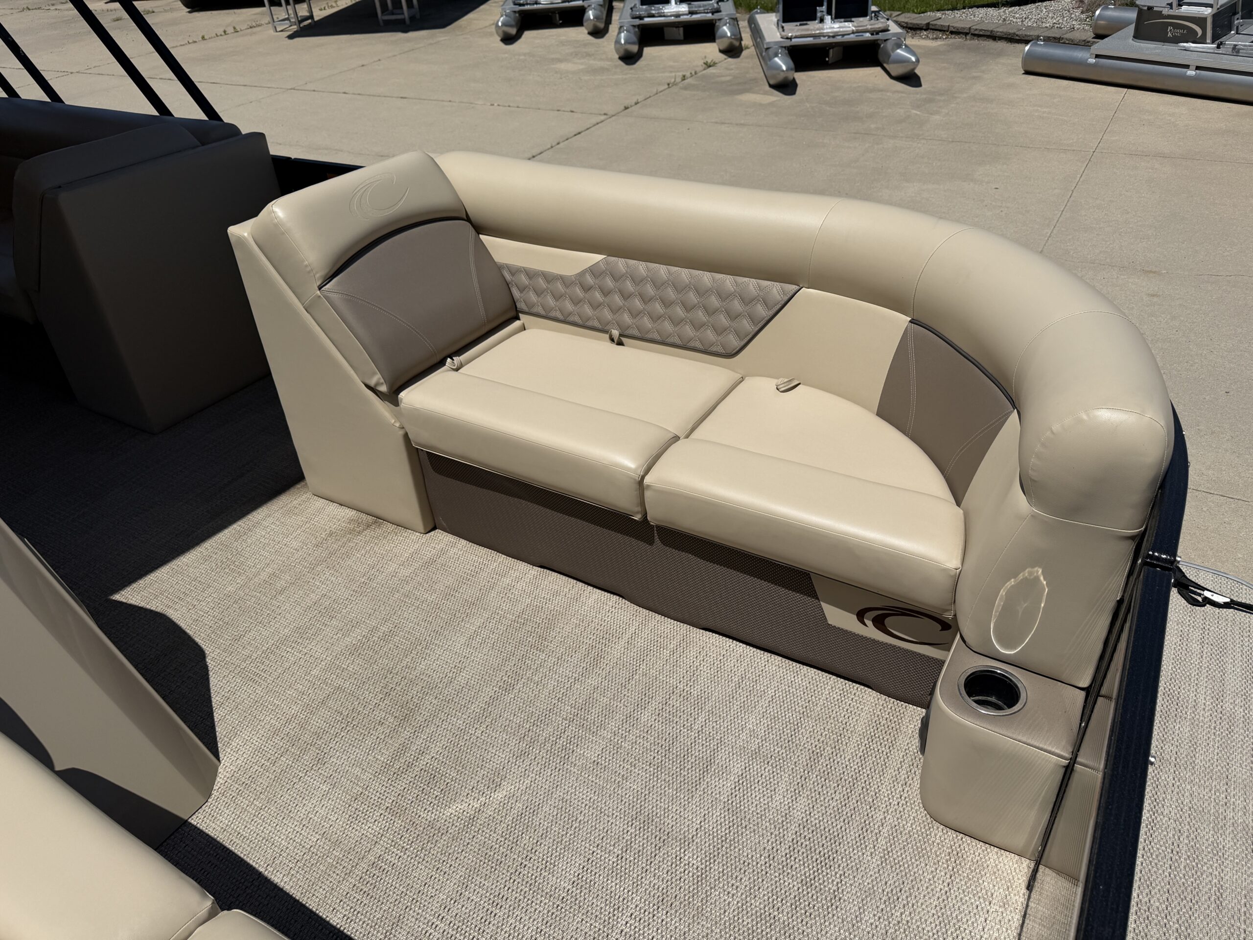 2022 Crest Classic DLX 220 SLS Mercury 50hp CT  Easy Cover