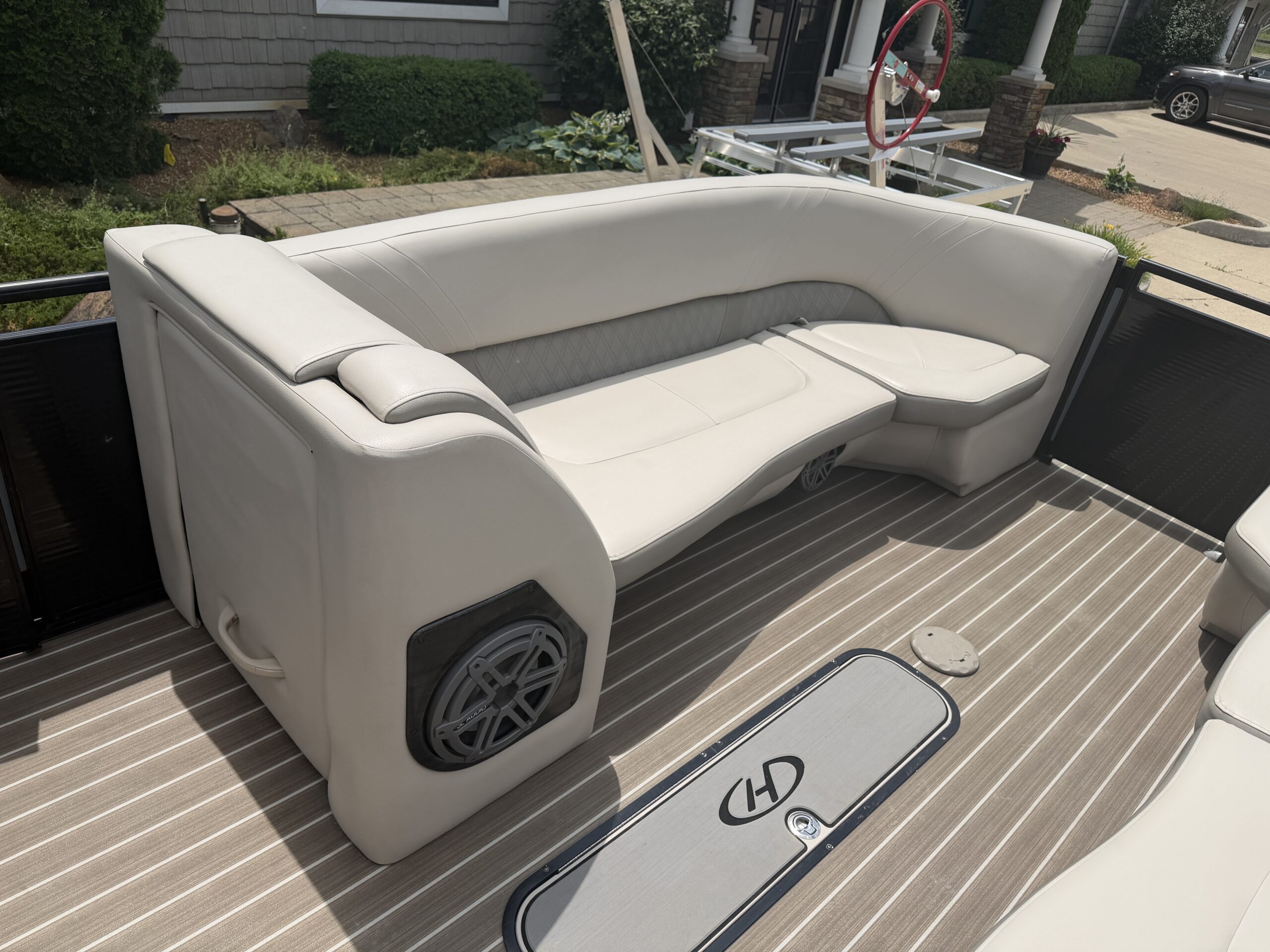 2019 Harris Solstice 240 SL Tri Toon Mercury 200hp Verado Pro