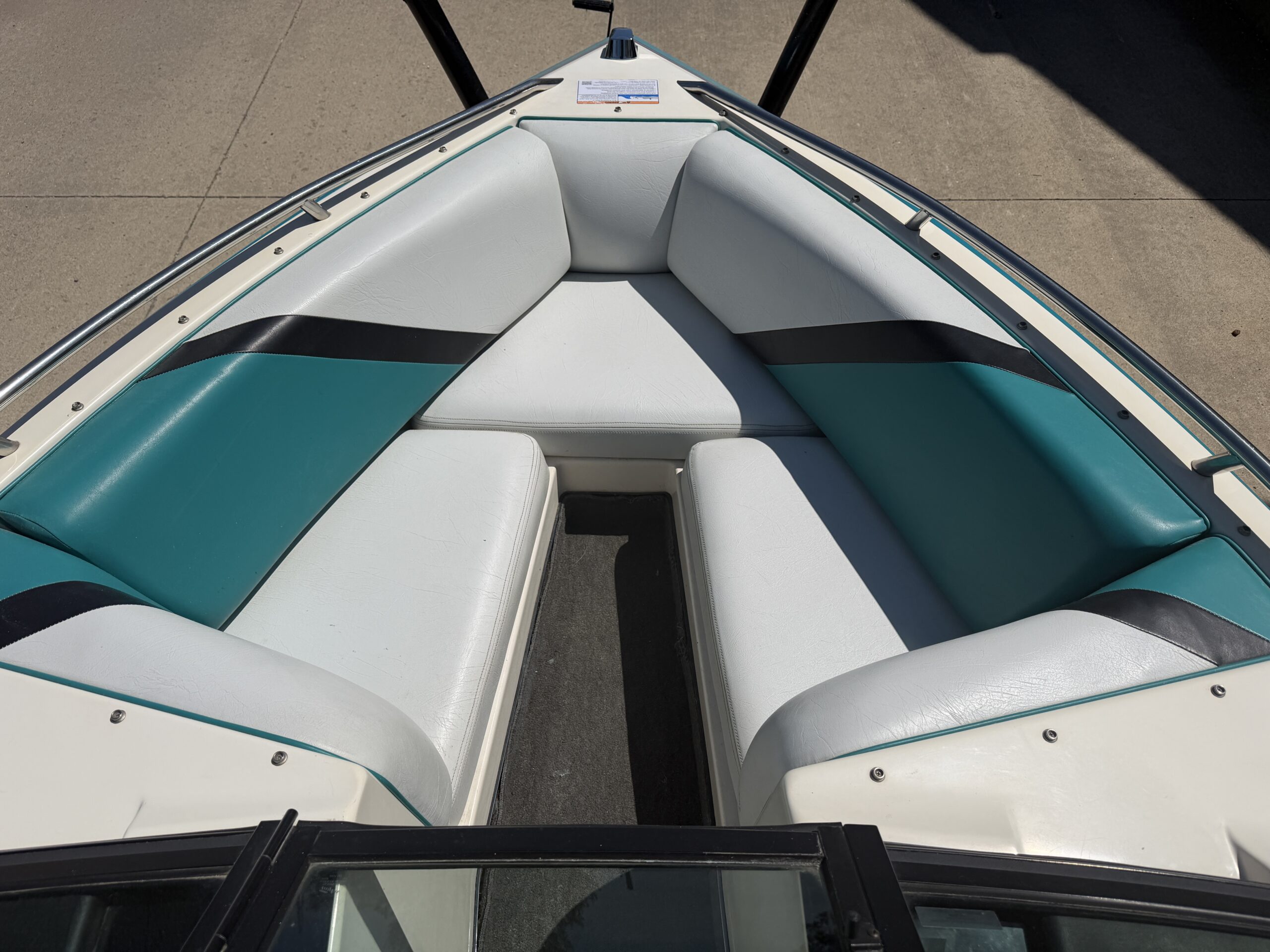 1995 Malibu Echelon Open Bow