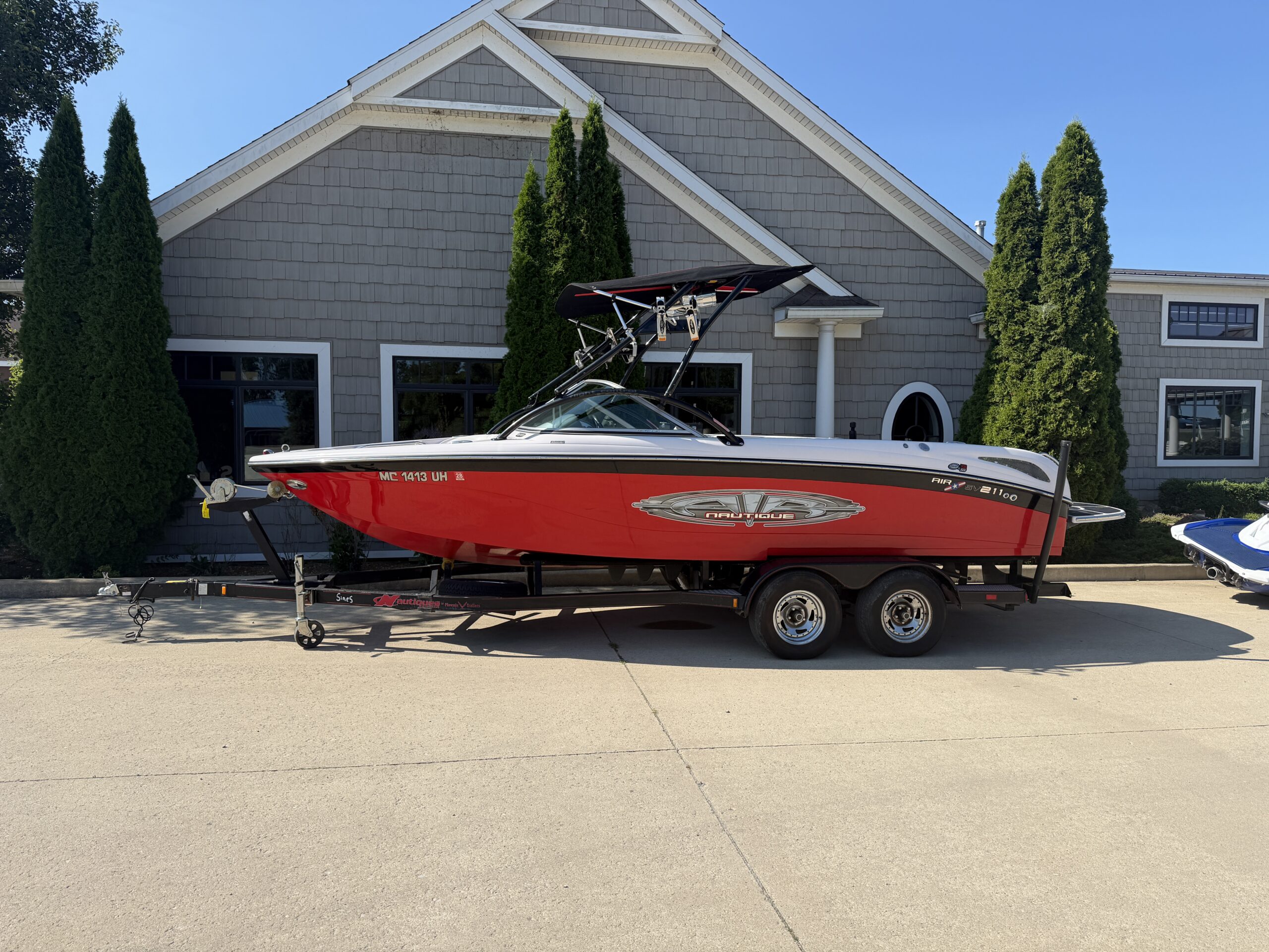 2005 Air Nautique SV211 Team Edition