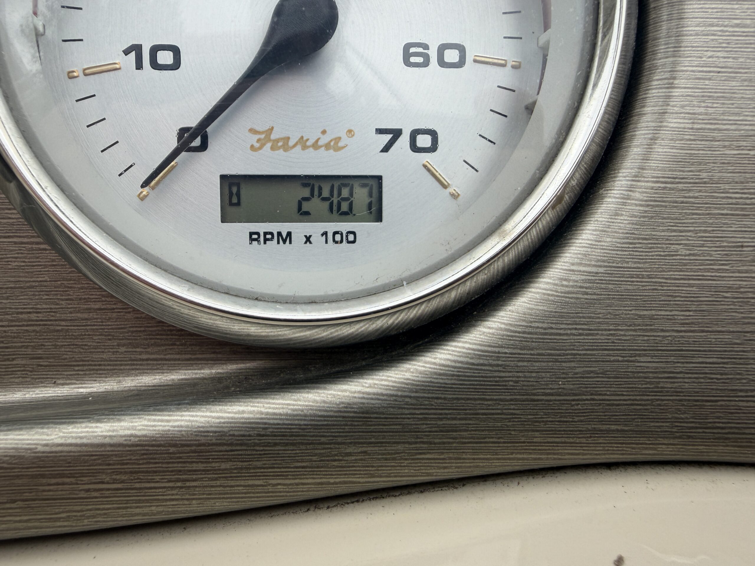 2011 Harris Cruiser 220 Mercury 60hp Single Axle trailer