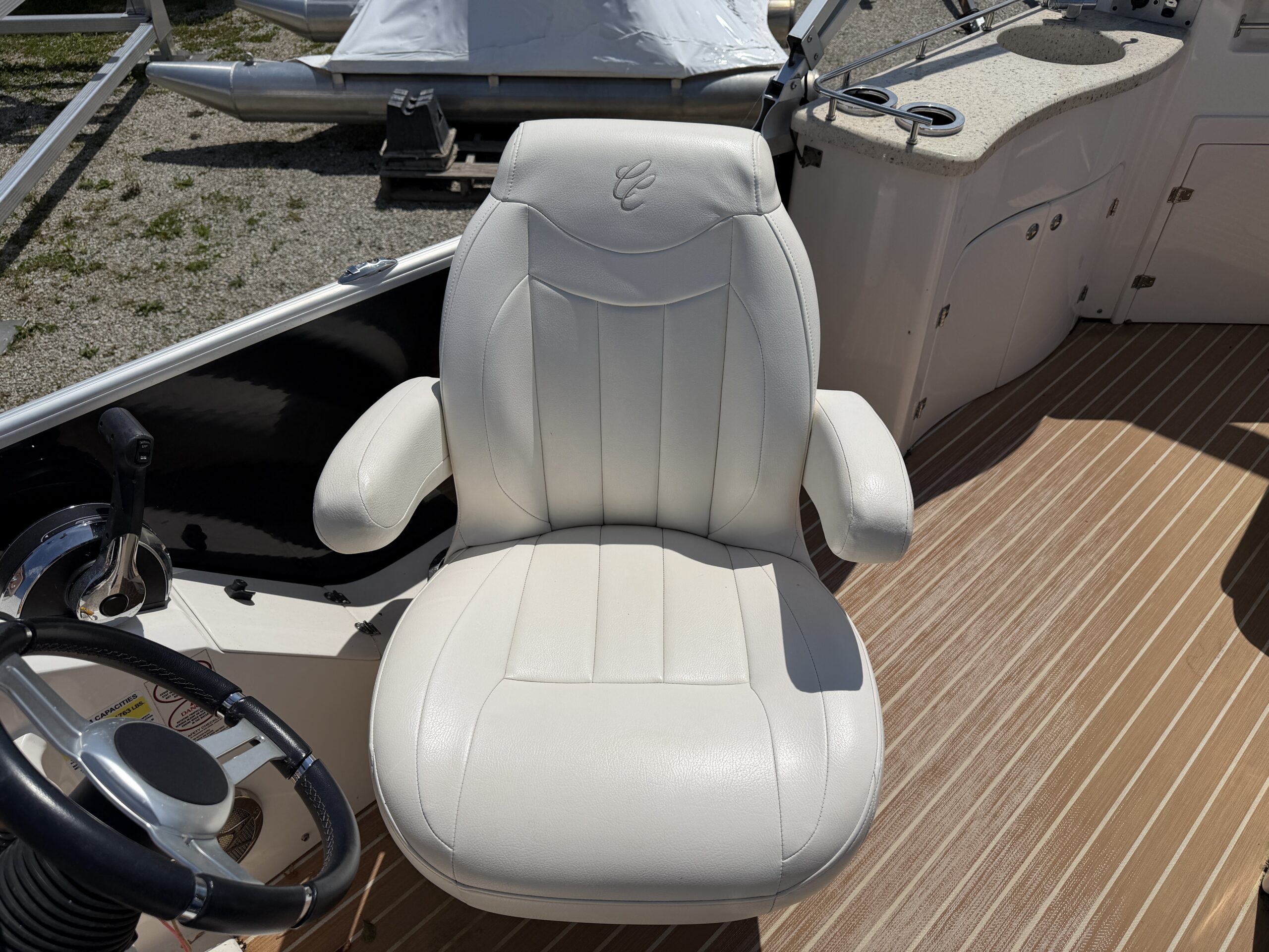 2014 Cypress Cay Cozumel 240 ELDH  Mercury 115hp