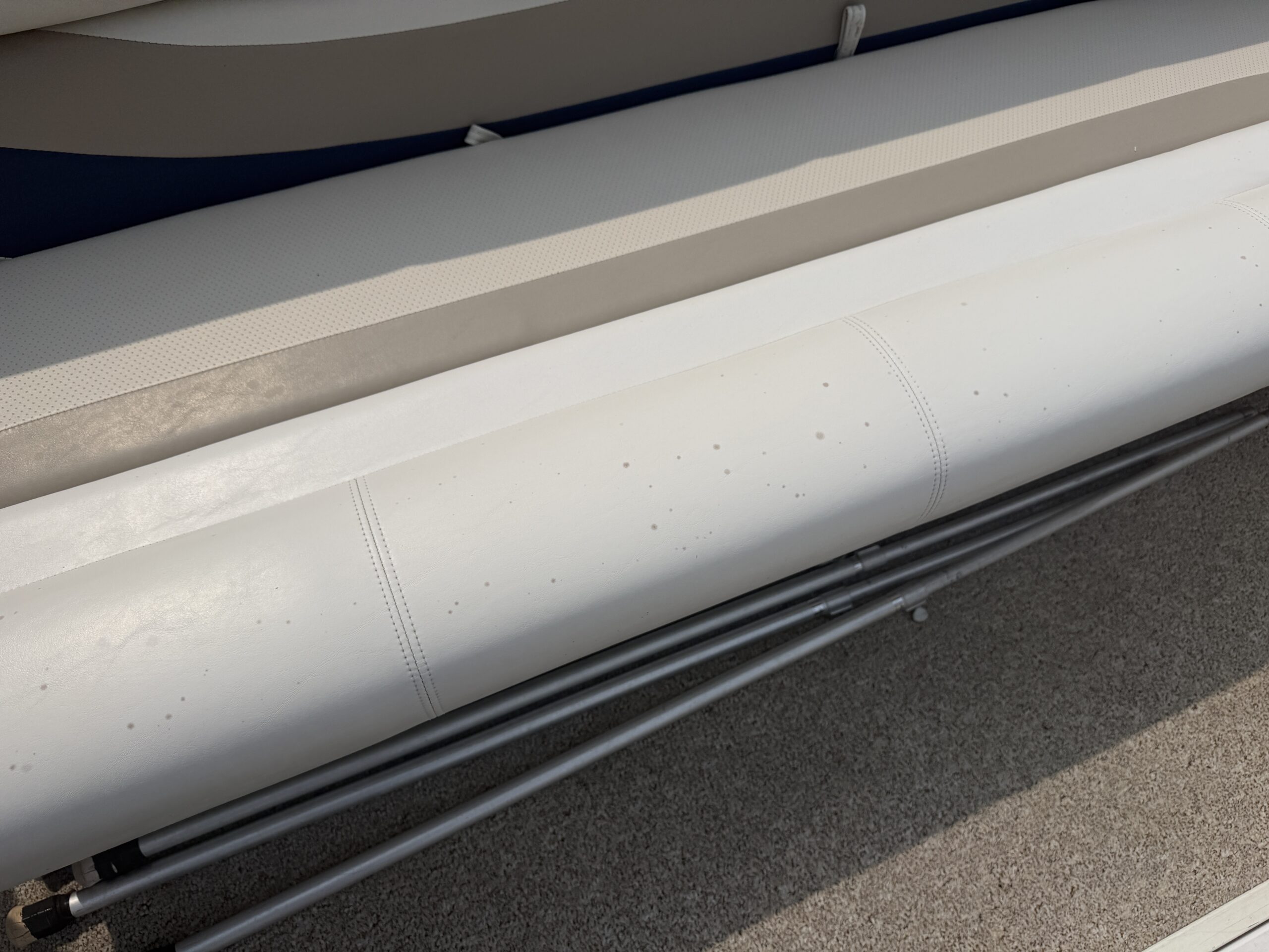2008 Crest II XRS 25' Tri Toon Honda 225hp