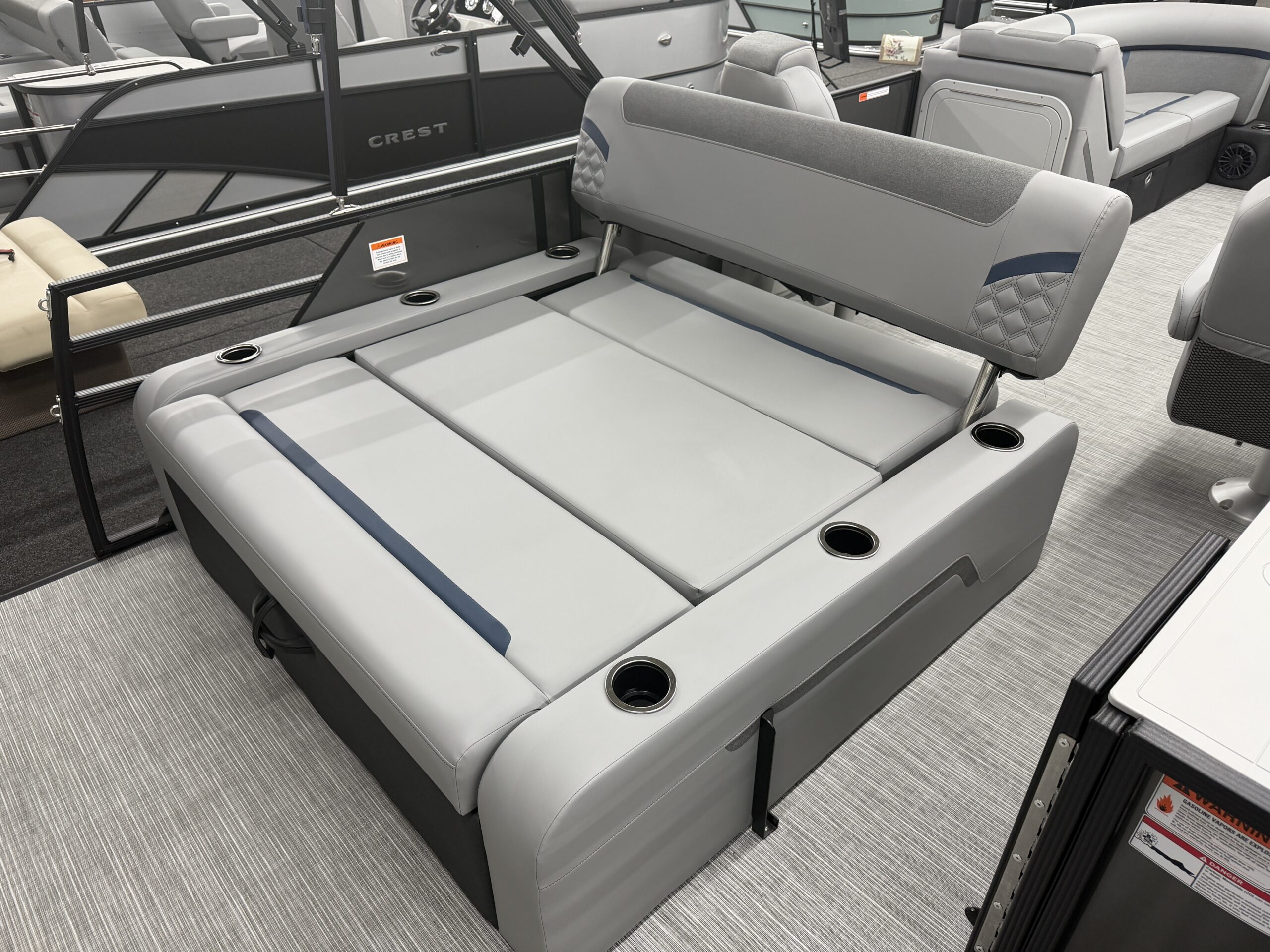 2027 Crest Conquest 230 SLSC  Mercury 115hp Command Thrust