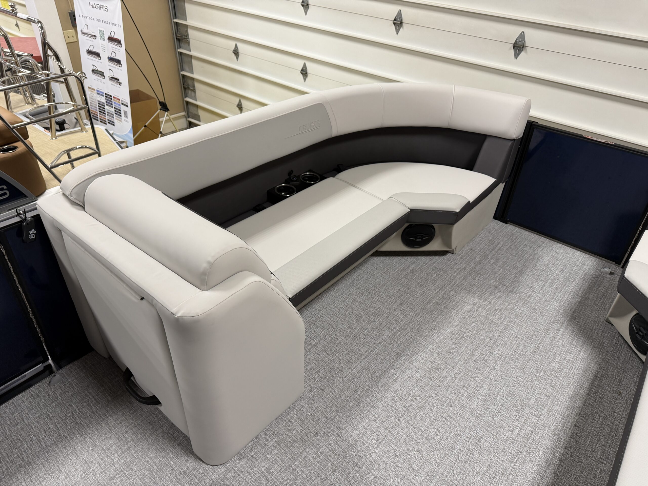 2026 Harris Cruiser SLDH  Mercury 115hp  Easy Cover
