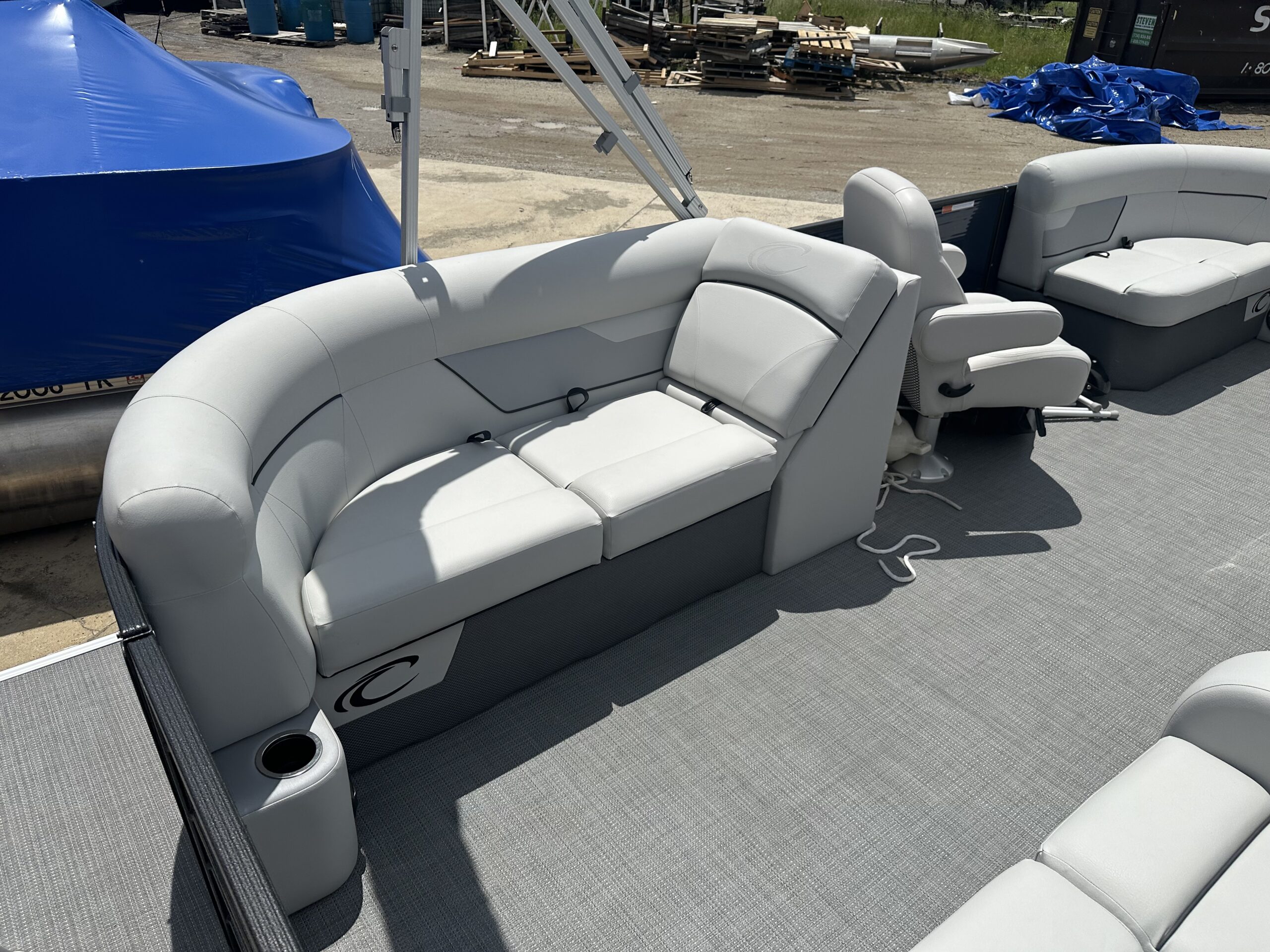 2022 Crest Classic LX 200 SLC Tri Toon  Mercury 150hp